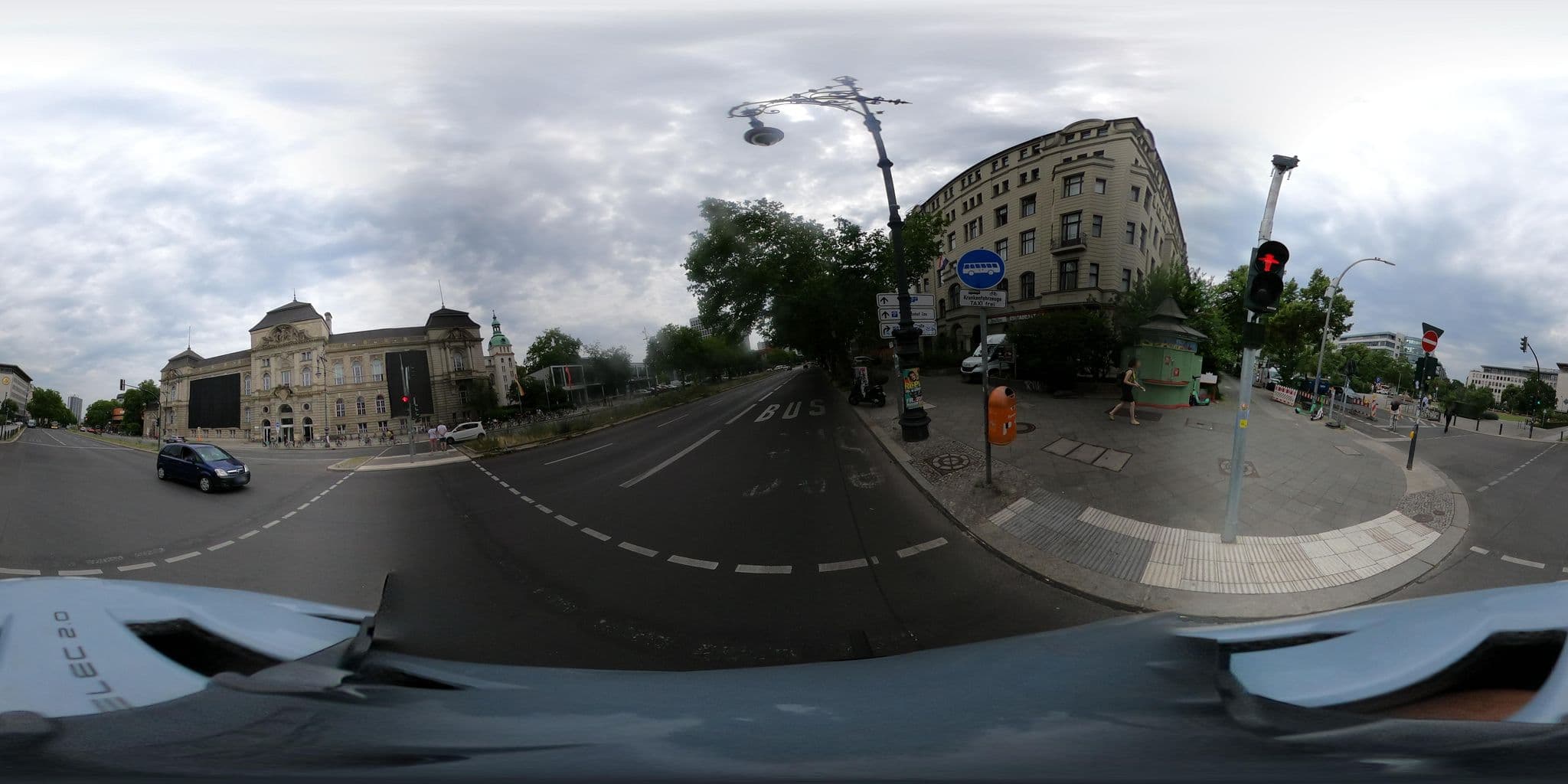 Street view near GCH Hotel Group, Hansaviertel — © radinfra (CC BY-SA · Mapillary)