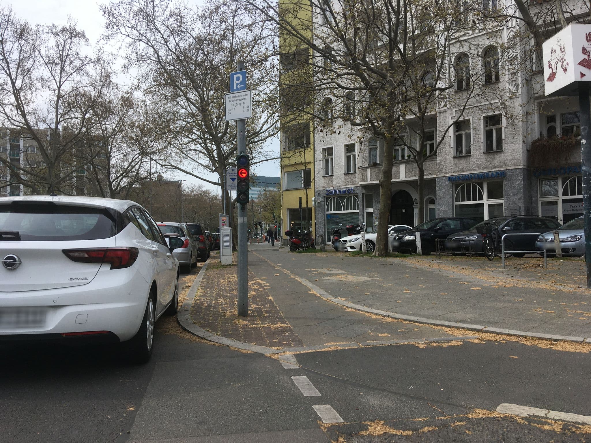 Street view near Hotel de Ela, Schöneberg — © eserte (CC BY-SA · Mapillary)