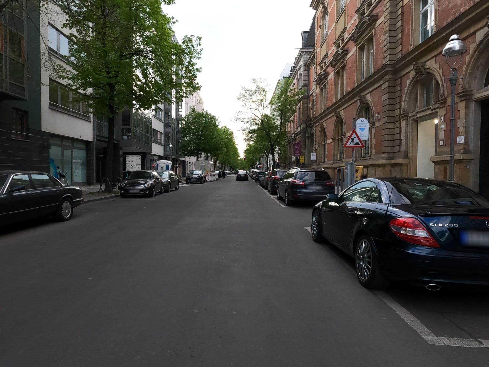 Street view near arcona LIVING GOETHE87, Hansaviertel — © macsico (CC BY-SA · Mapillary)
