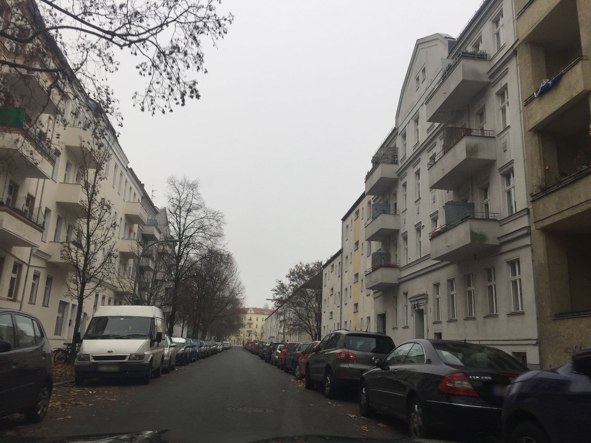 Street view near Der Schöne Ernst, Tegel — © tb4711 (CC BY-SA · Mapillary)