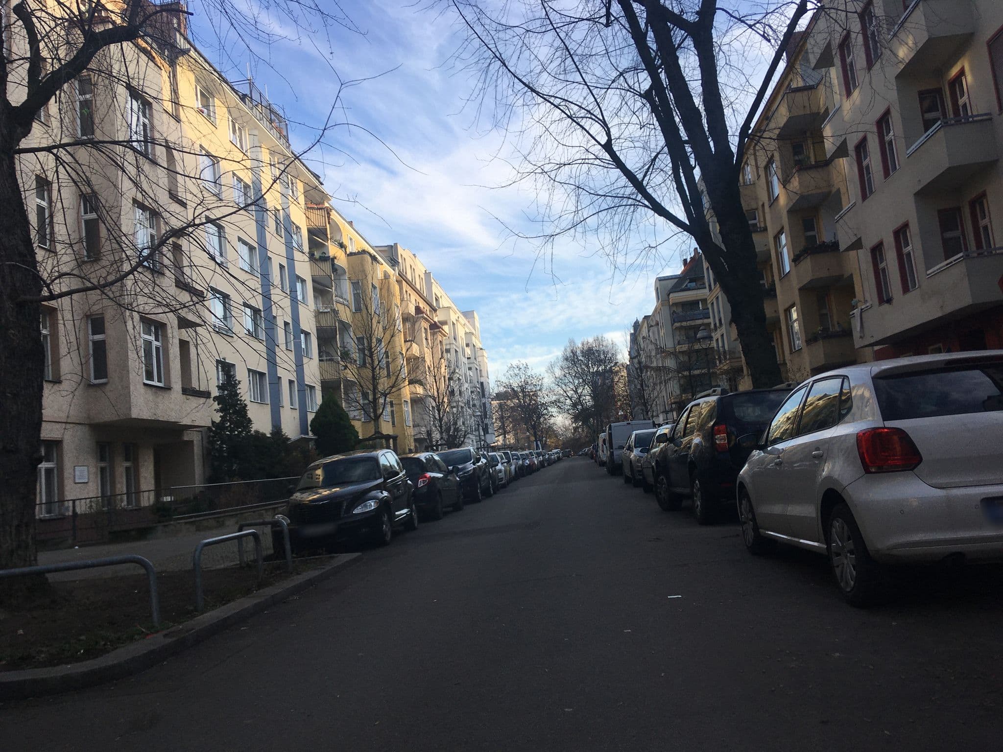 Street view near Paula Compfy Corner, Hansaviertel — © carlheinz (CC BY-SA · Mapillary)