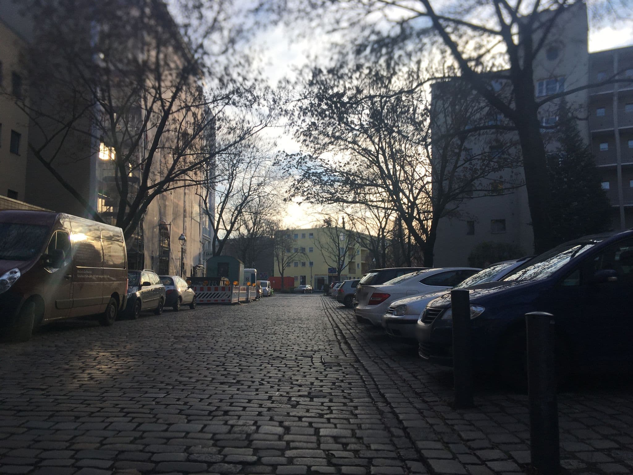 Street view near my little castle - central Apartment, Hansaviertel — © carlheinz (CC BY-SA · Mapillary)