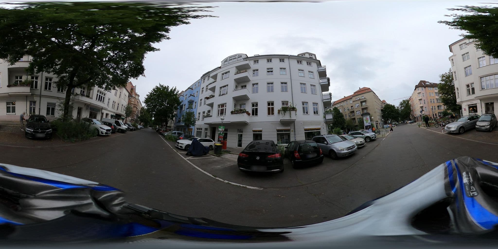 Street view near Stars Berlin Apartments, Moabit — © eserte (CC BY-SA · Mapillary)