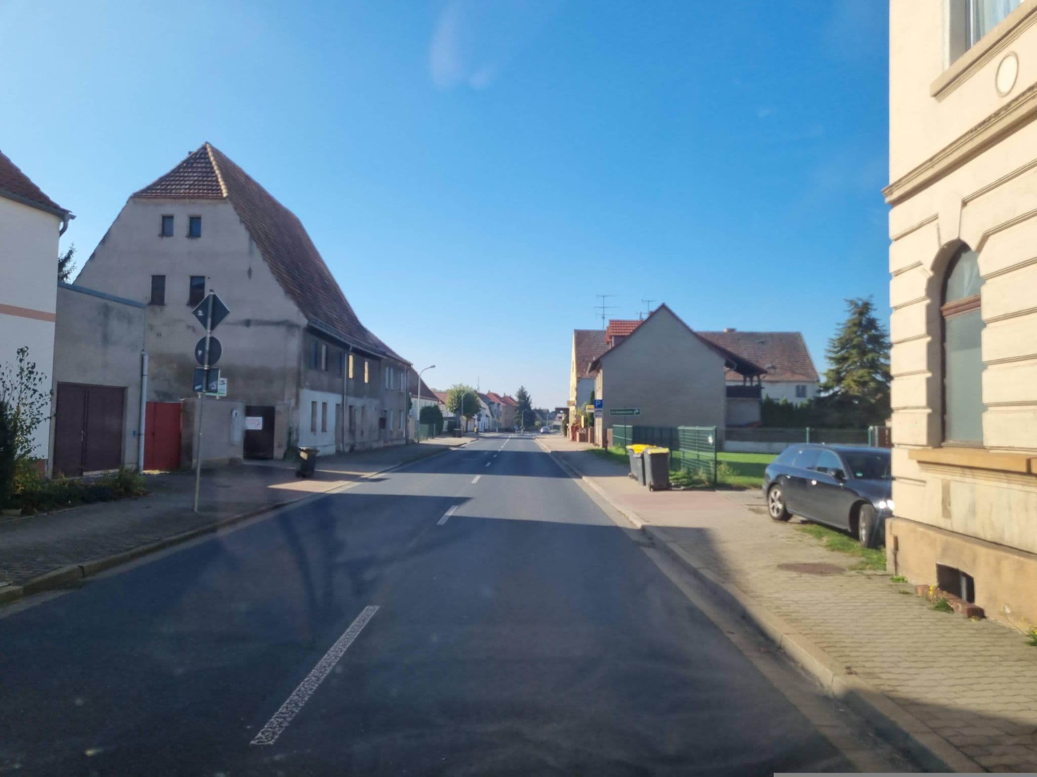 Street view near Private Unterkunft Zum schwarzen Adler, Schlieben — © dsmm (CC BY-SA · Mapillary)