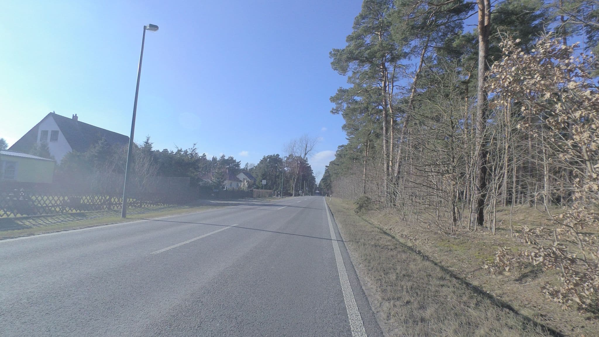 Street view near Kleemann's Apartment, Zossen — © britiger (CC BY-SA · Mapillary)