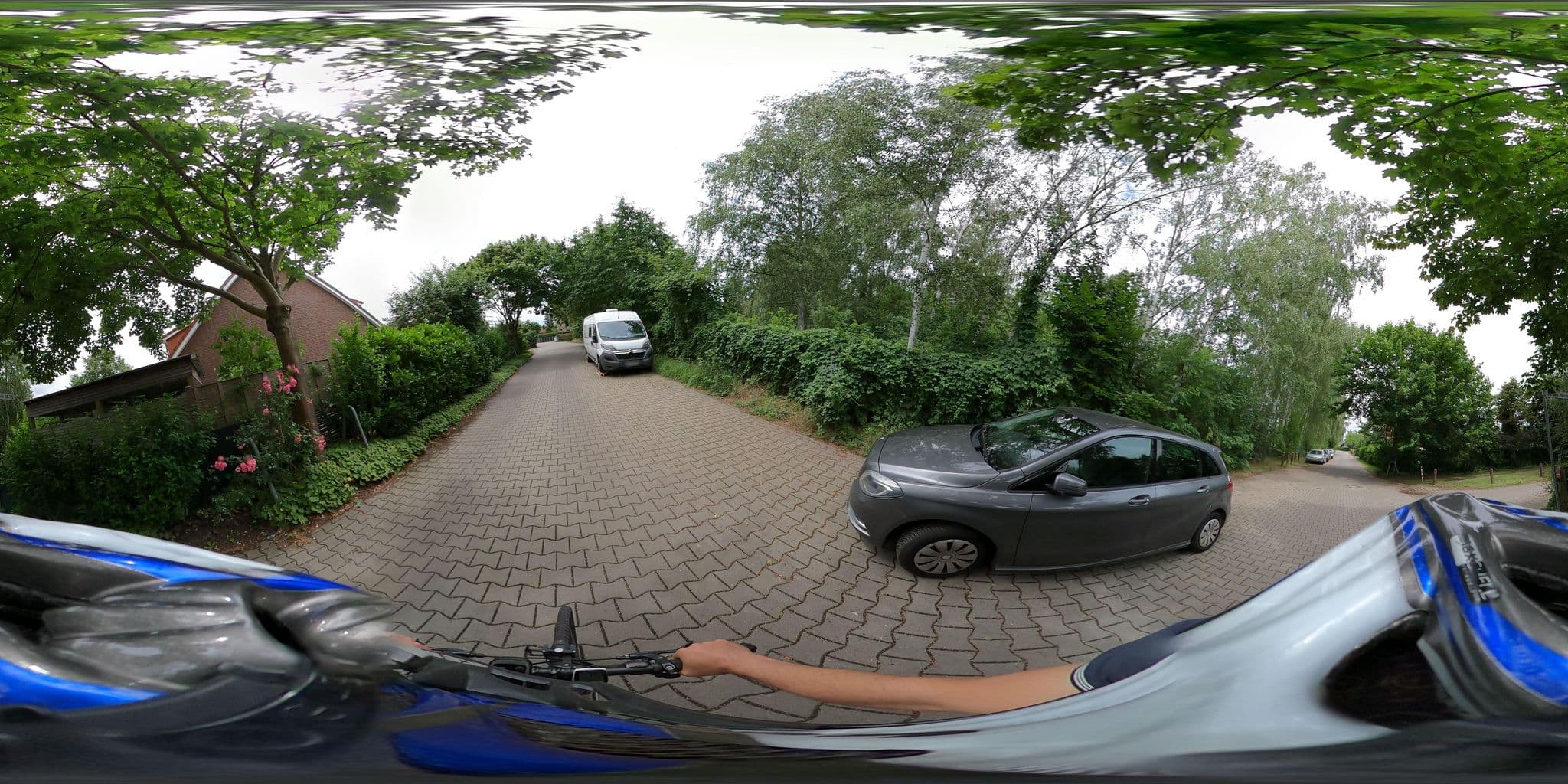 Street view near Ferienhaus Berlin, Mahlow — © eserte (CC BY-SA · Mapillary)
