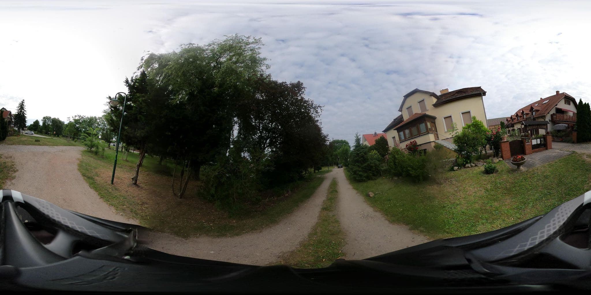 Street view near Pension Erbhof, Dahlewitz — © stefanhrt (CC BY-SA · Mapillary)