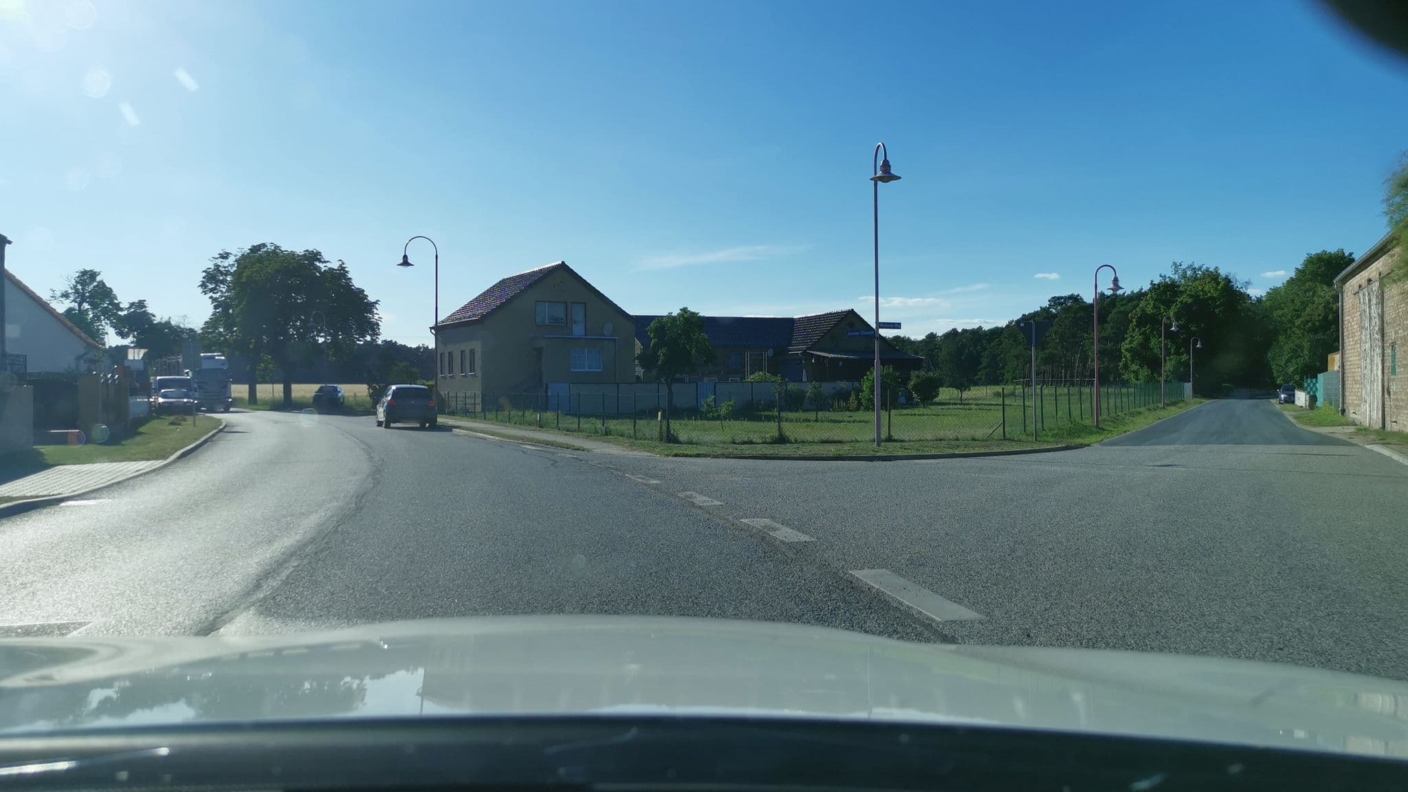 Street view near Pension Nunsdorf Diana Tielesch, Zossen — © jenki (CC BY-SA · Mapillary)