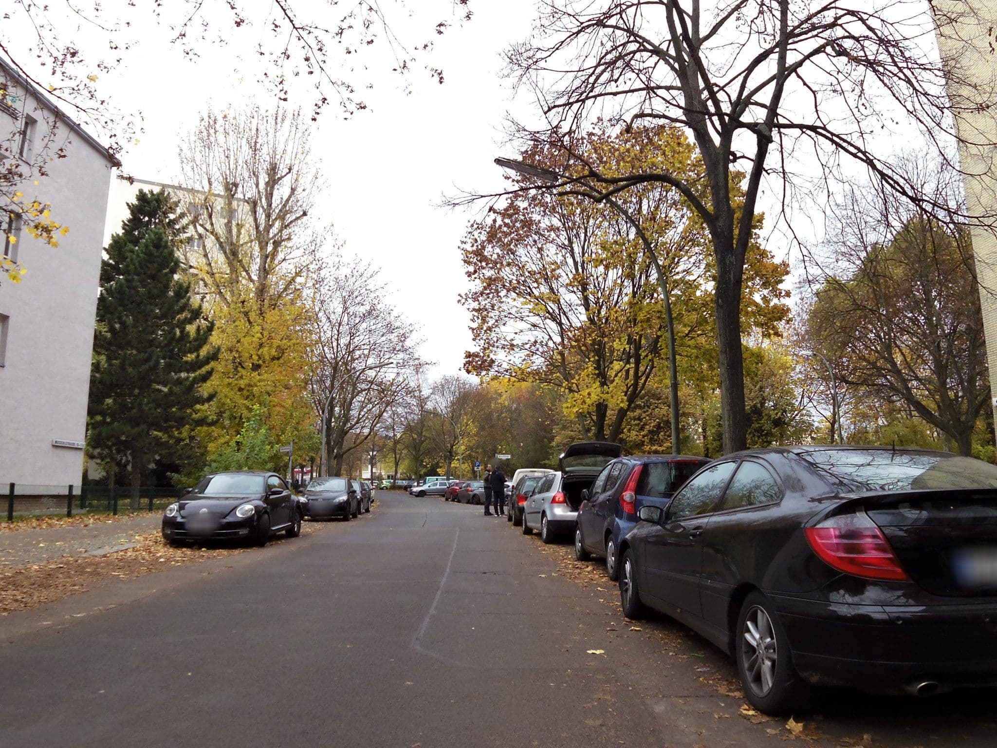 Street view near Zimmervermietung Herbst, Tempelhof — © moenk (CC BY-SA · Mapillary)
