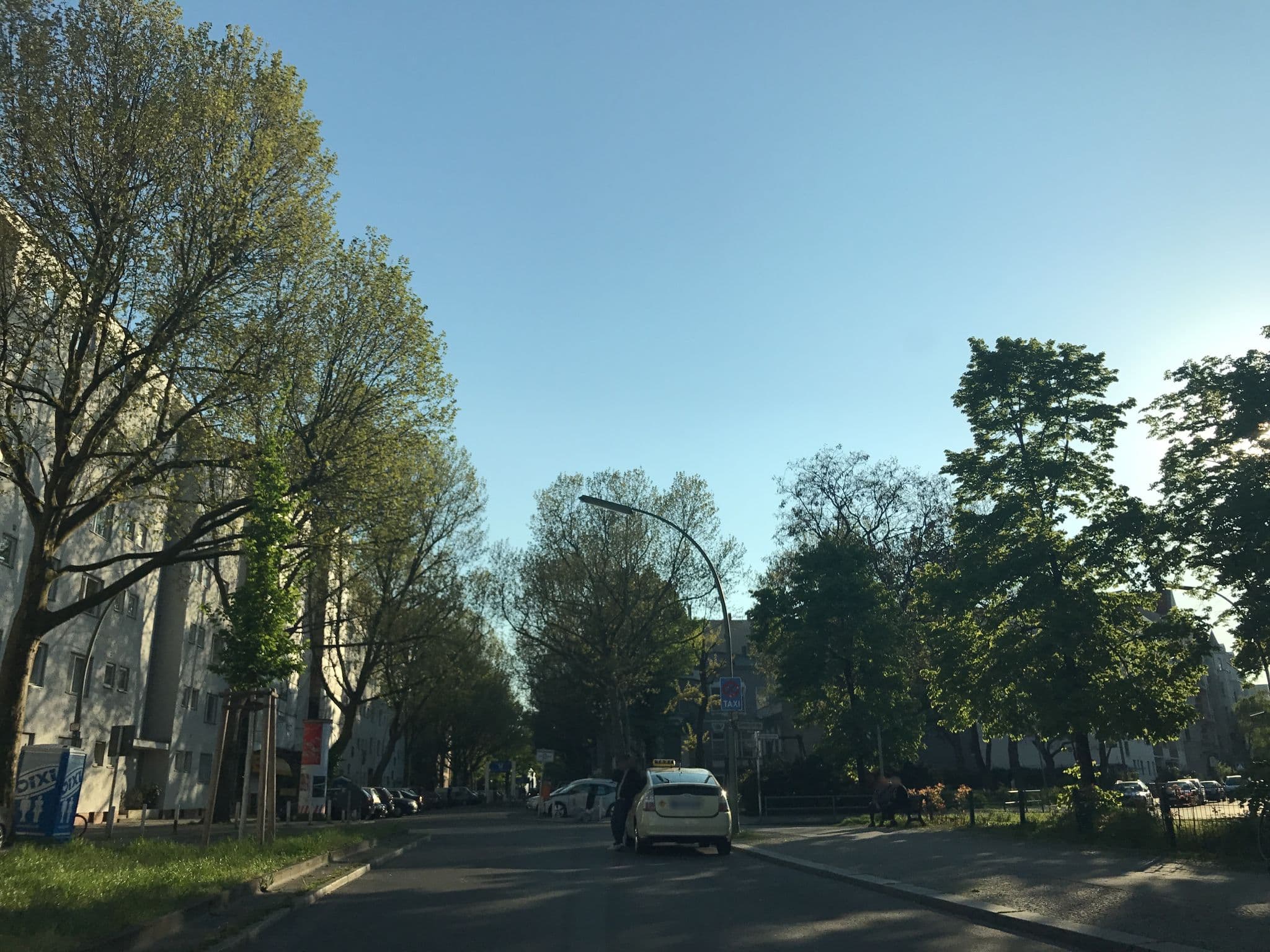 Street view near star guesthouse moulin rouge, Schöneberg — © tb4711 (CC BY-SA · Mapillary)