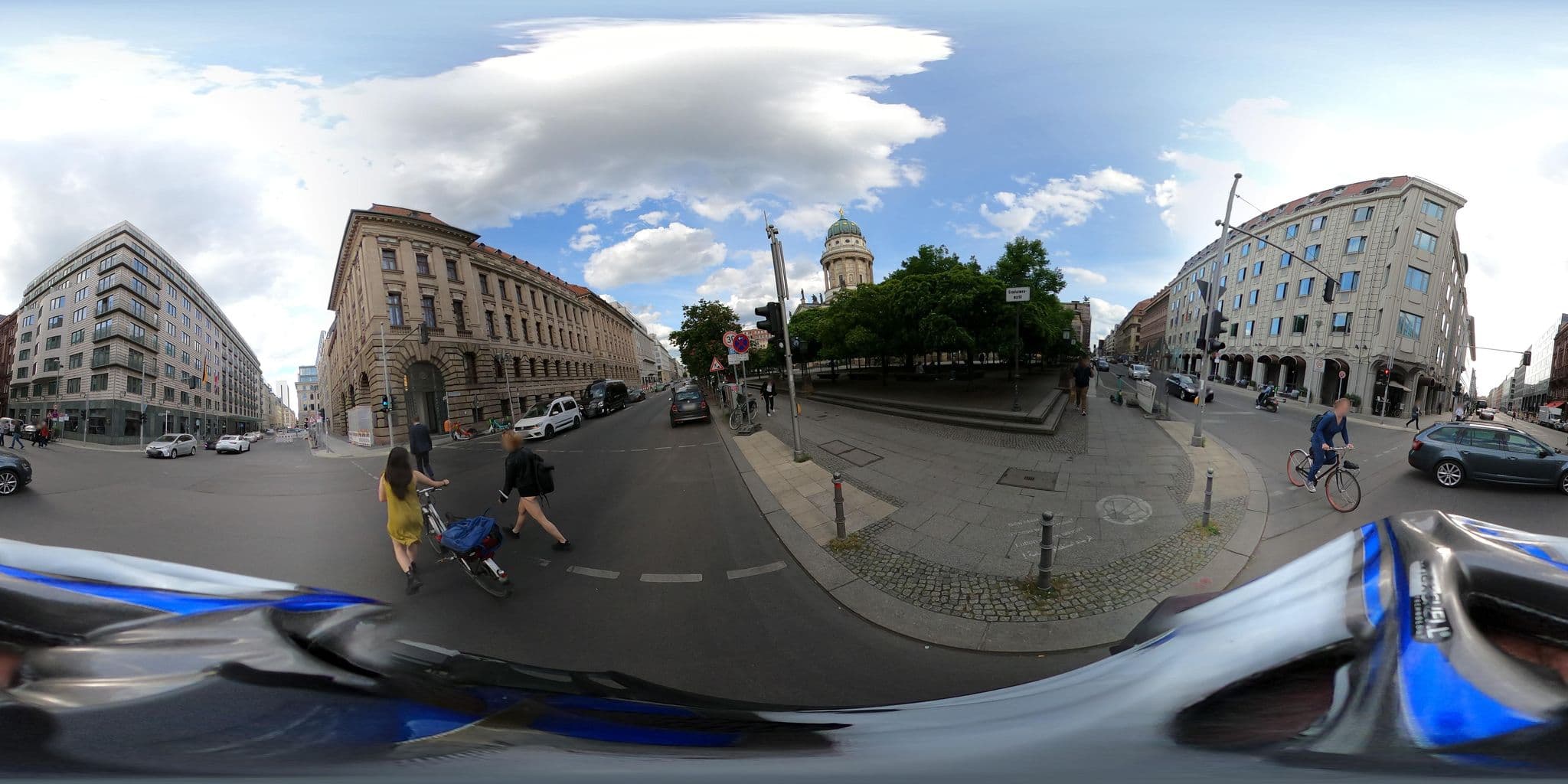 Street view near Hotel Luc, Mitte — © eserte (CC BY-SA · Mapillary)