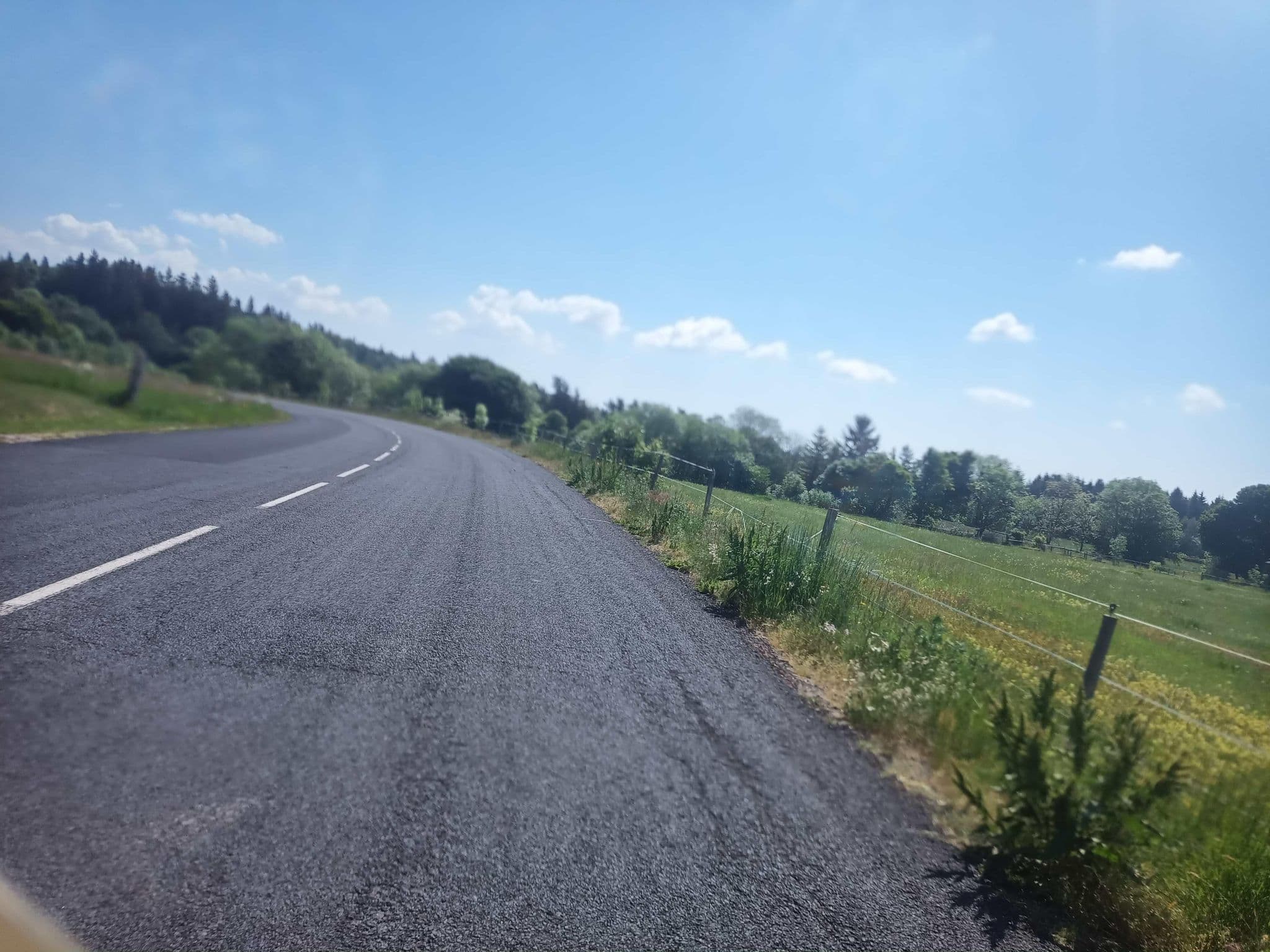 Street view near Hôtel restaurant Les Sources, Langogne — © connermacleod69 (CC BY-SA · Mapillary)
