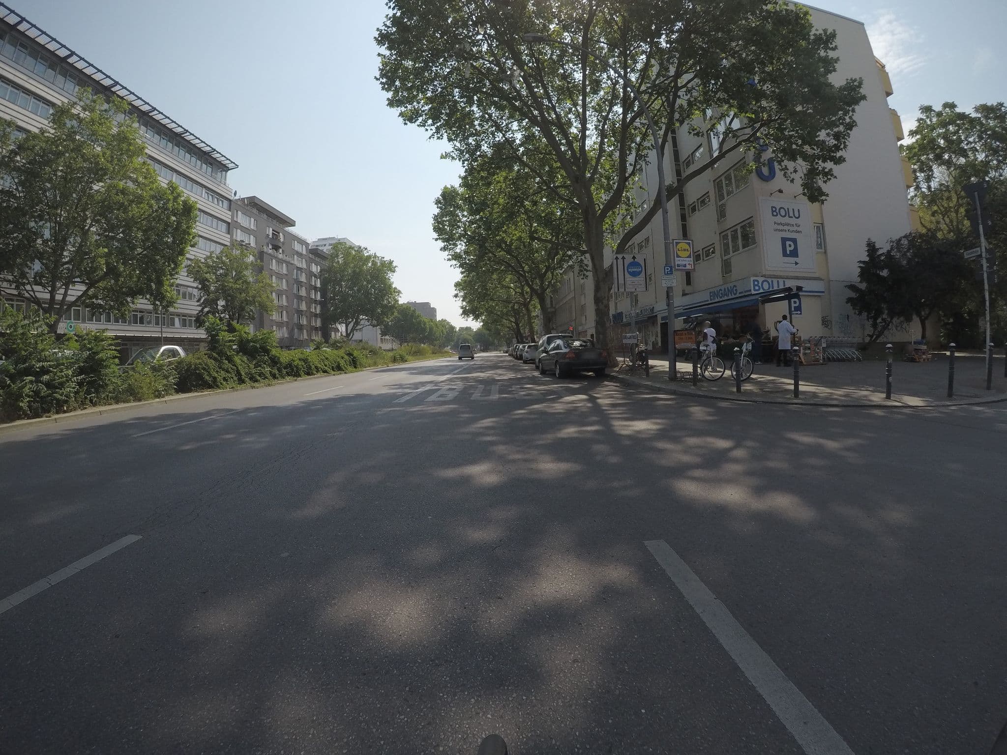 Street view near Ivbergs Hotel Premium, Schöneberg — © kartonage (CC BY-SA · Mapillary)