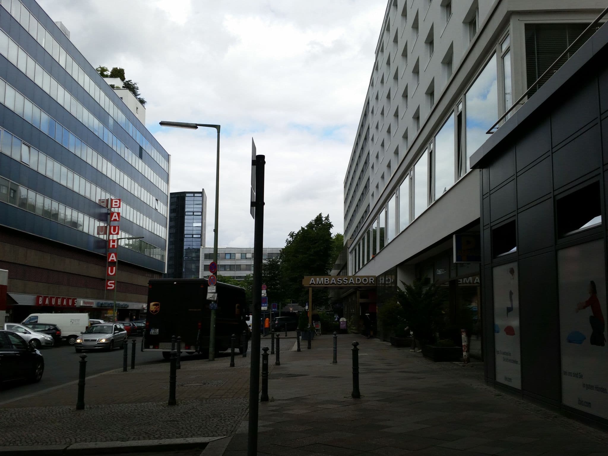 Street view near ibis budget Berlin Kurfuerstendamm, Schöneberg — © jopparn (CC BY-SA · Mapillary)
