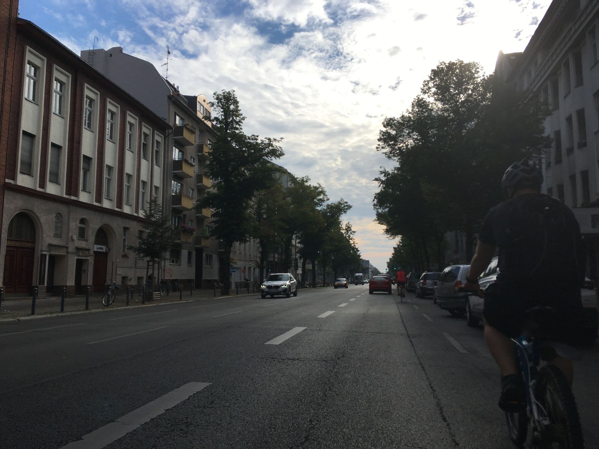 Street view near Herberge St.Elisabeth S. Pukmeister, Schöneberg — © carlheinz (CC BY-SA · Mapillary)