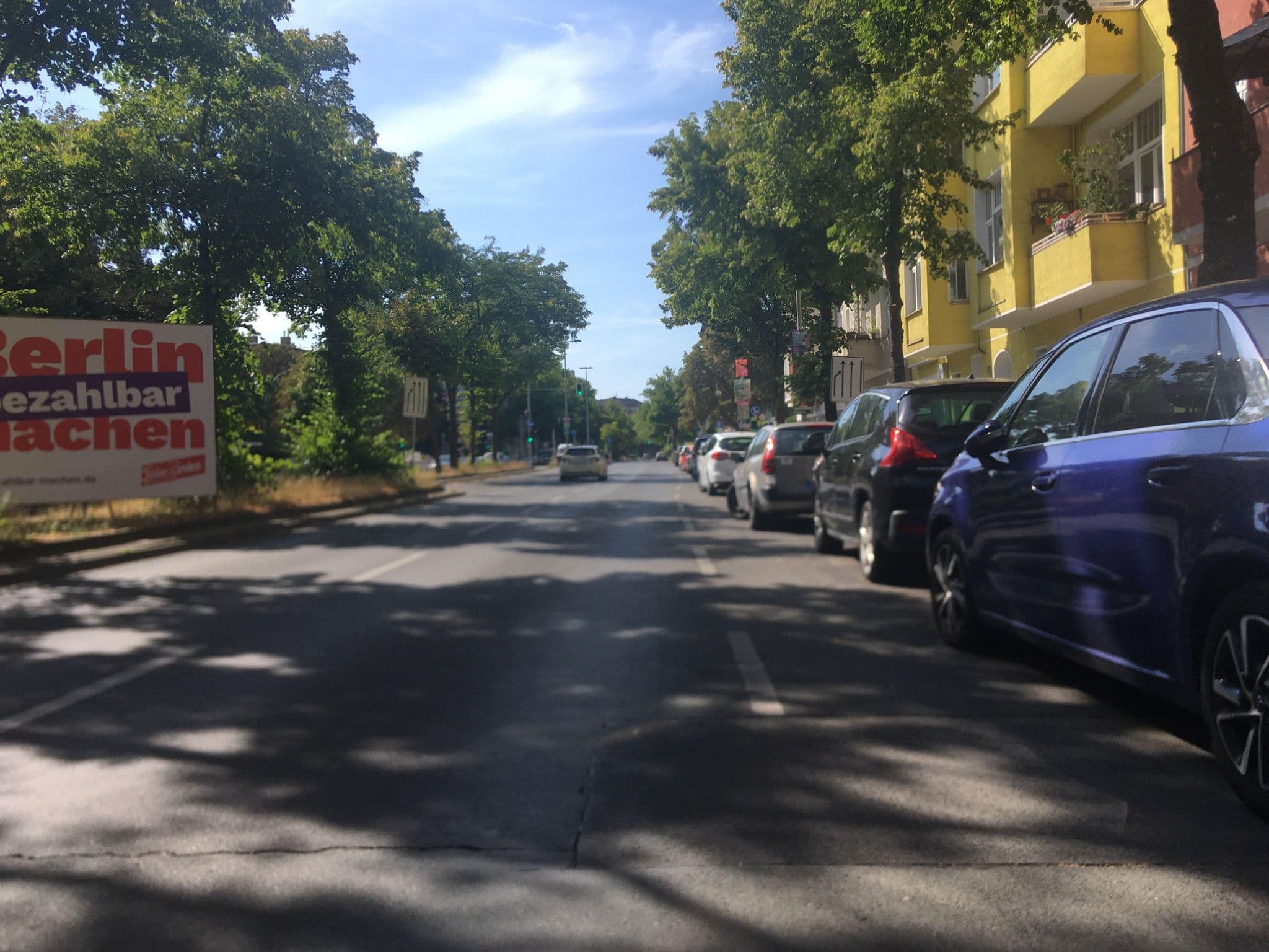 Street view near City Hotel Gotland, Kreuzberg — © carlheinz (CC BY-SA · Mapillary)