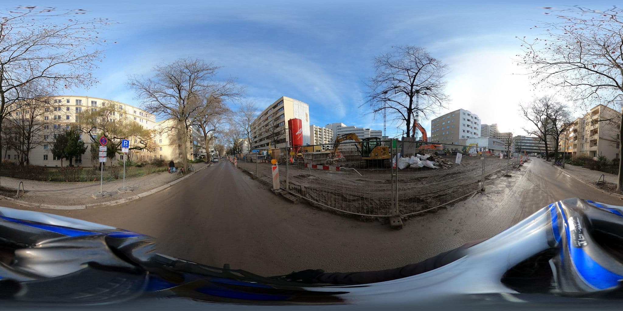 Street view near Golden Tulip Berlin - Hotel Hamburg, Schöneberg — © eserte (CC BY-SA · Mapillary)