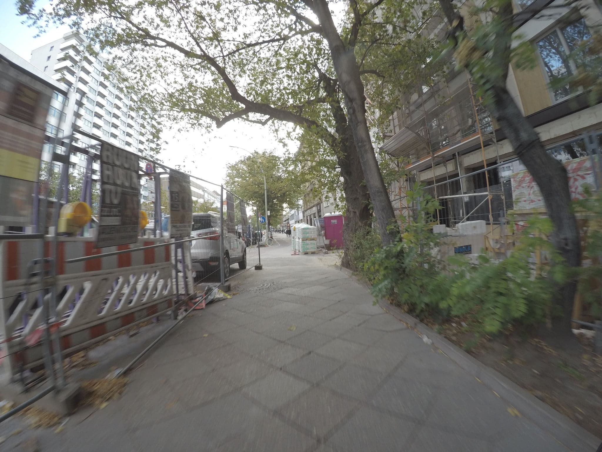 Street view near Hotel Potsdamer Hof, Tiergarten — © kartonage (CC BY-SA · Mapillary)