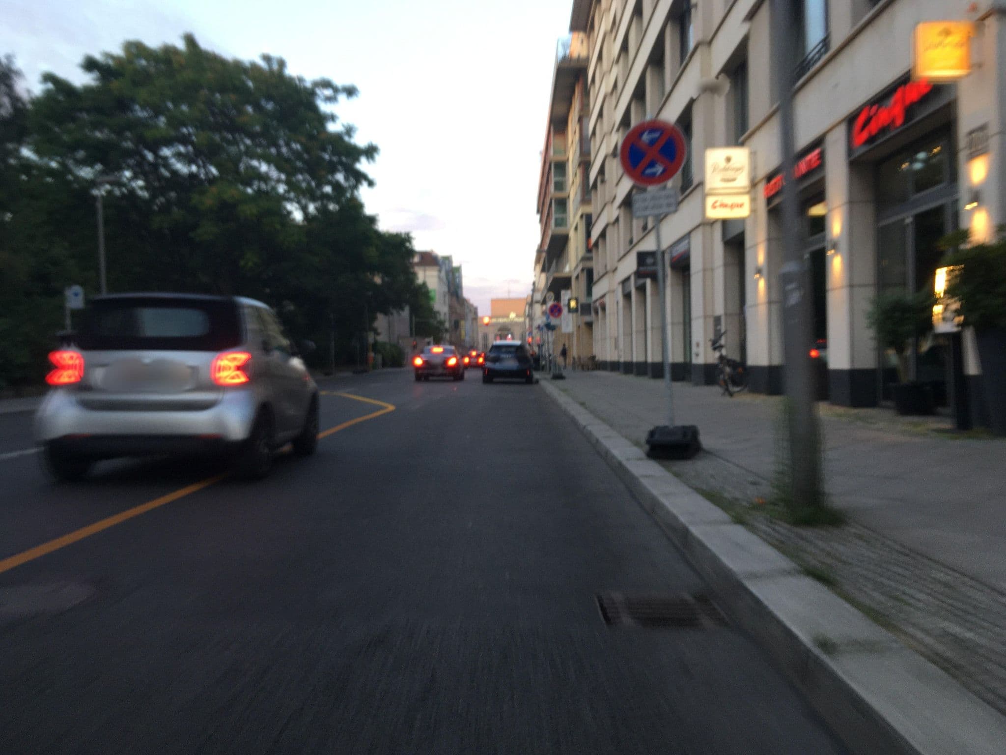 Street view near Aparthotel Residenz am Deutschen Theater, Tiergarten — © carlheinz (CC BY-SA · Mapillary)