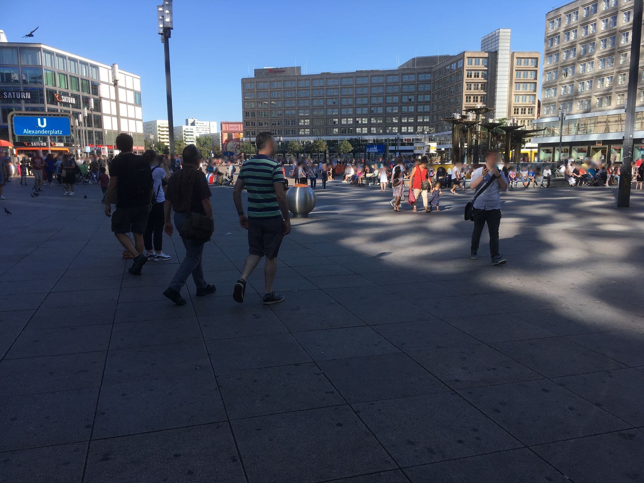 Street view near Hotel Stadt Berlin Betriebs GmbH, Berlin — © mirta (CC BY-SA · Mapillary)