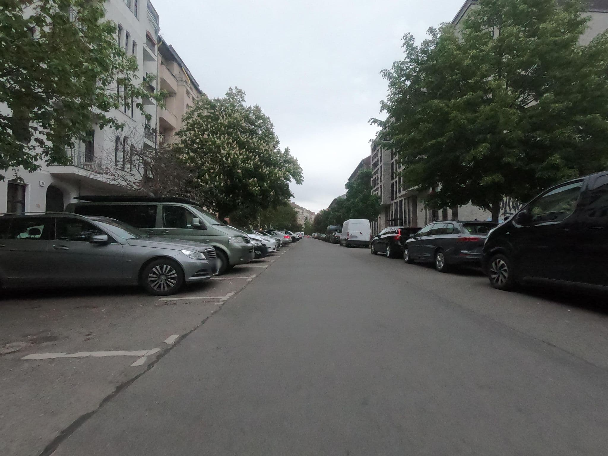 Street view near Lissabon-Altstadt, Gesundbrunnen — © carlheinz (CC BY-SA · Mapillary)