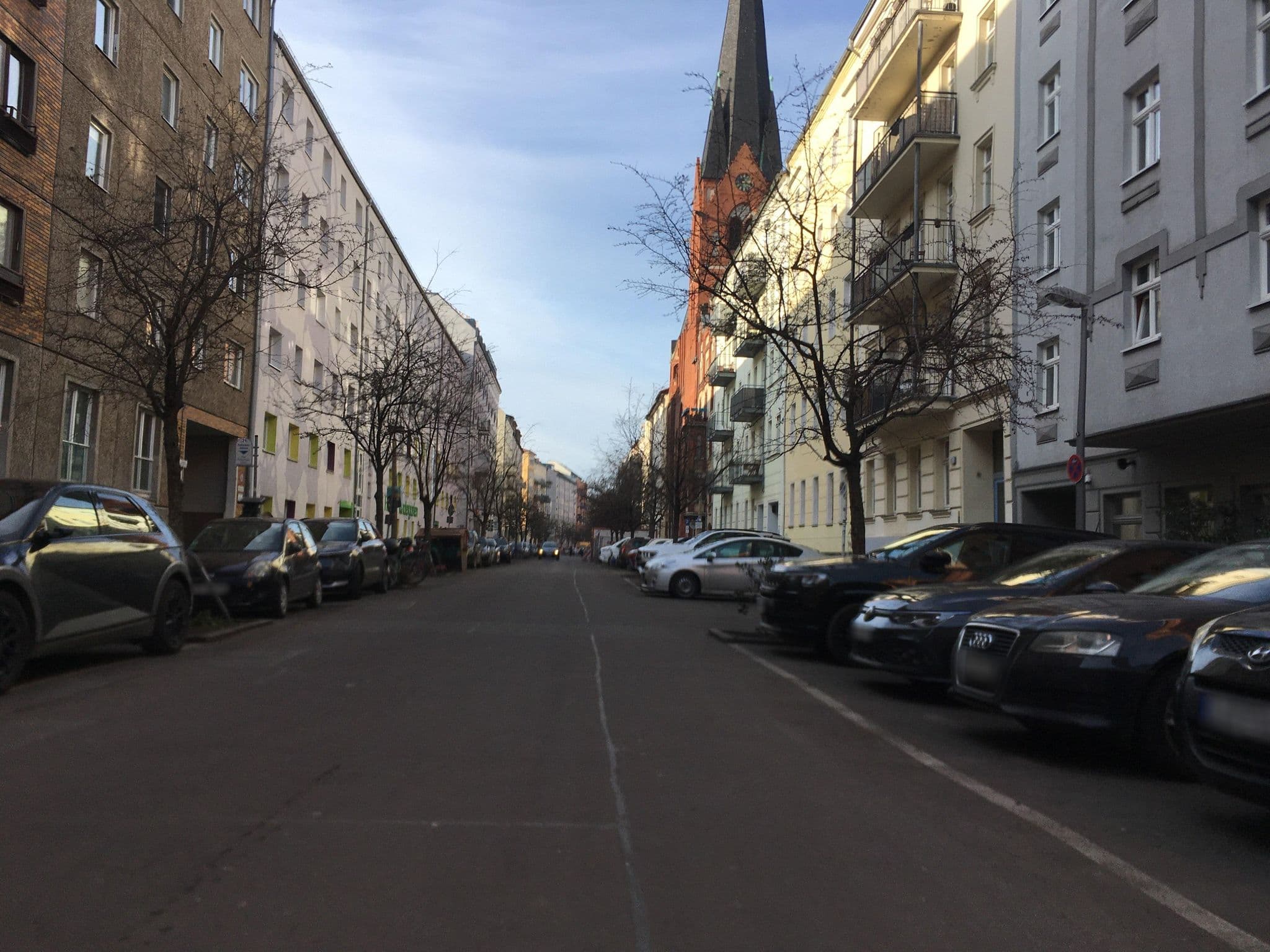 Street view near Hotel Adelante Berlin-Mitte, Mitte — © carlheinz (CC BY-SA · Mapillary)