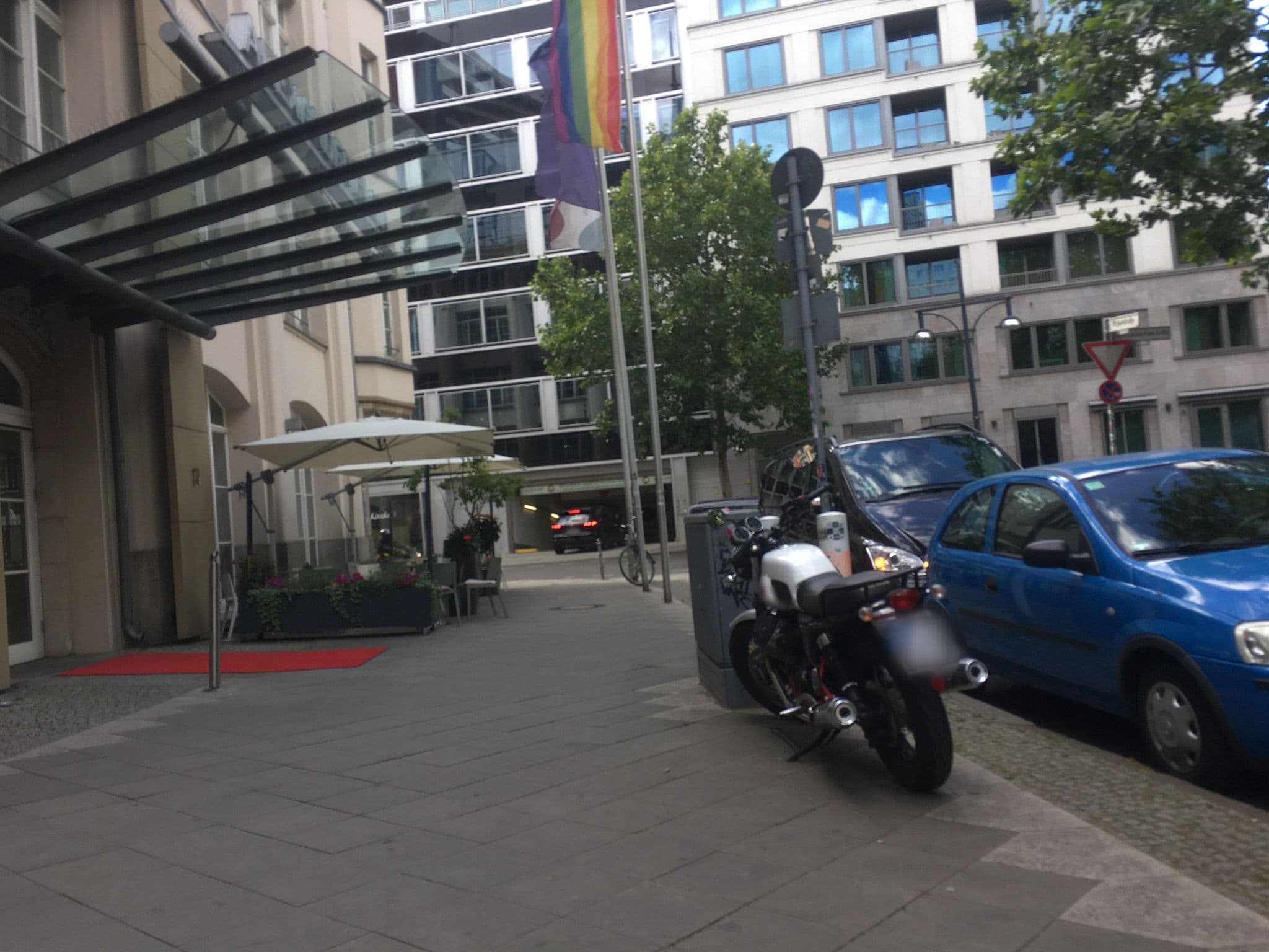 Street view near CLASSIK HOTEL COLLECTION GmbH, Mitte — © carlheinz (CC BY-SA · Mapillary)