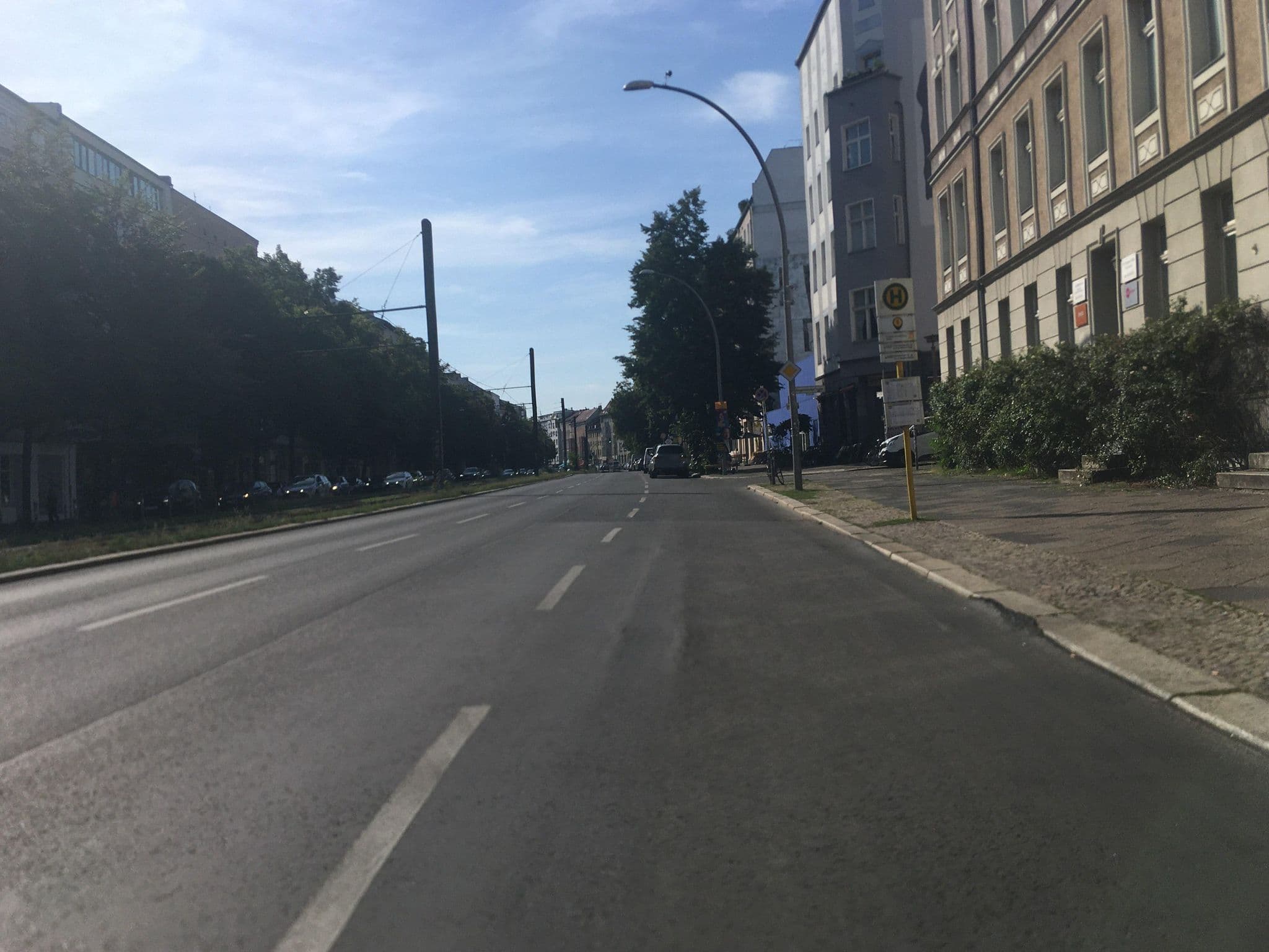Street view near Hostel Aloha, Berlin — © carlheinz (CC BY-SA · Mapillary)