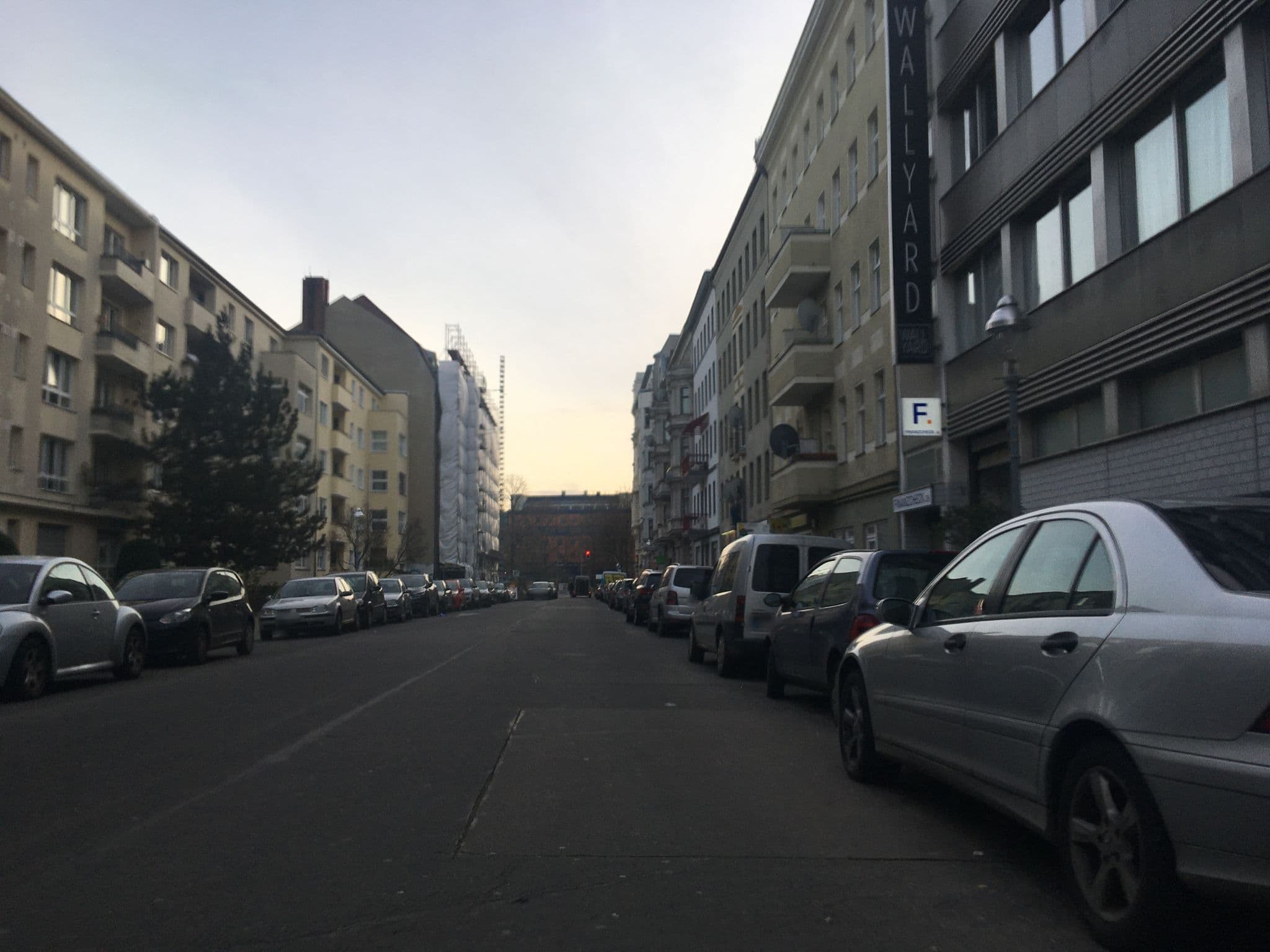 Street view near Wallyard, Moabit — © carlheinz (CC BY-SA · Mapillary)