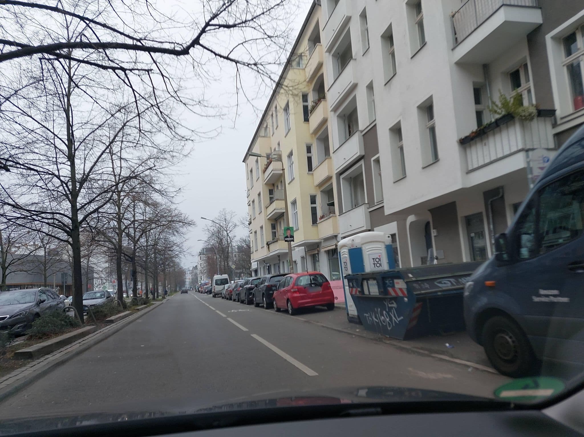 Street view near Zimmervermittlung Schauf, Gesundbrunnen — © DBSEV_SBB (CC BY-SA · Mapillary)