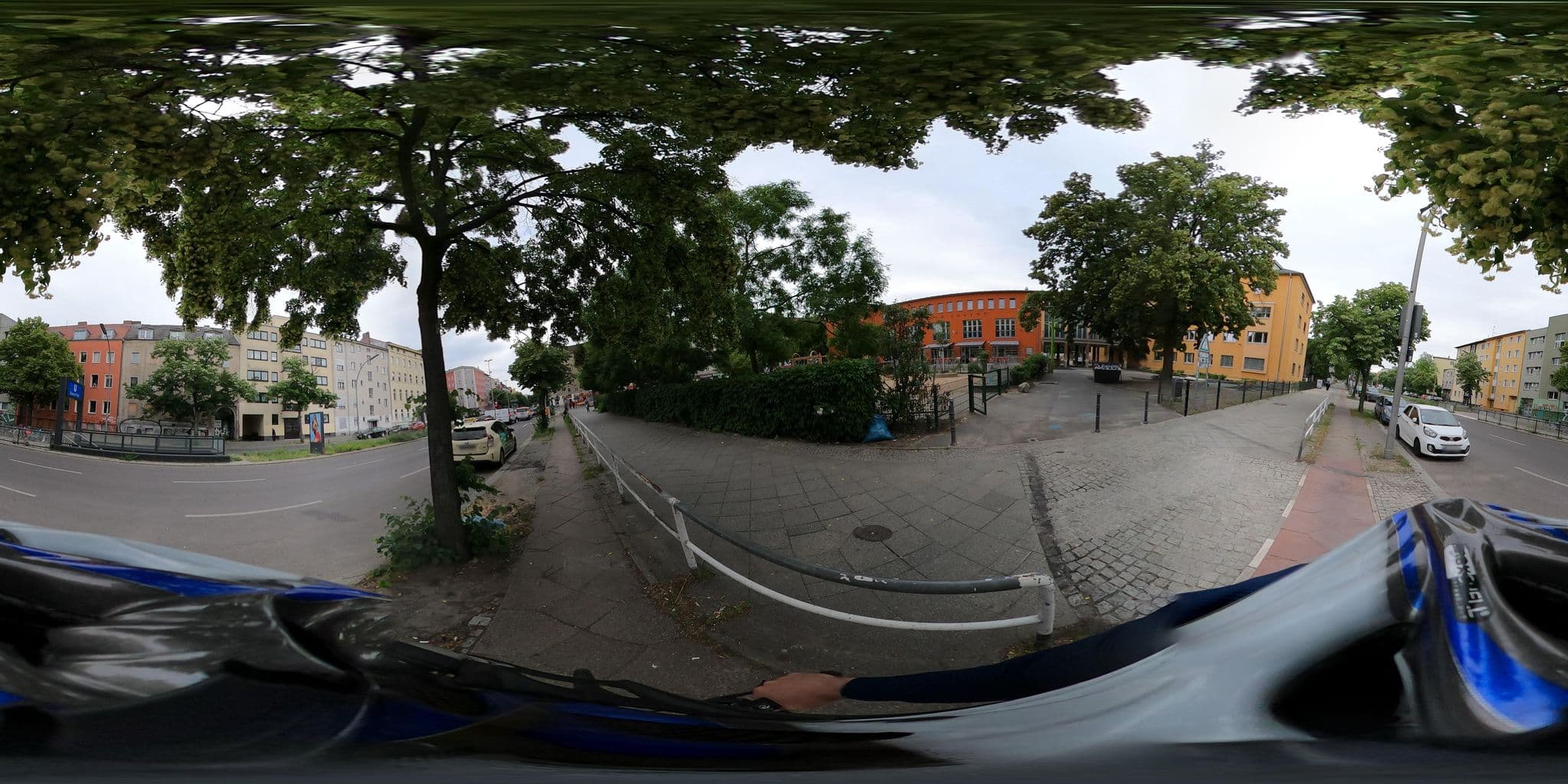 Street view near Pension Wedding, Wedding — © eserte (CC BY-SA · Mapillary)