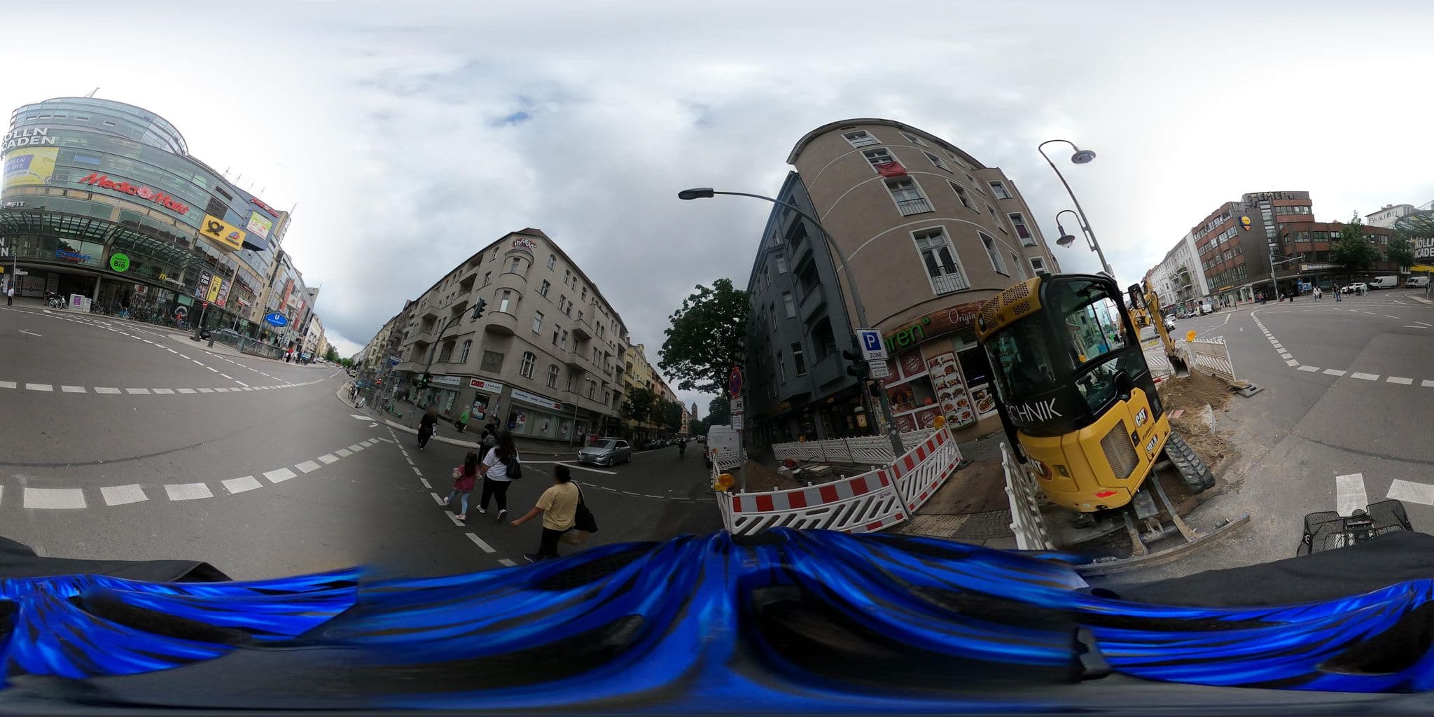 Street view near Rixpack Hostel, Neukölln — © supaplex030 (CC BY-SA · Mapillary)