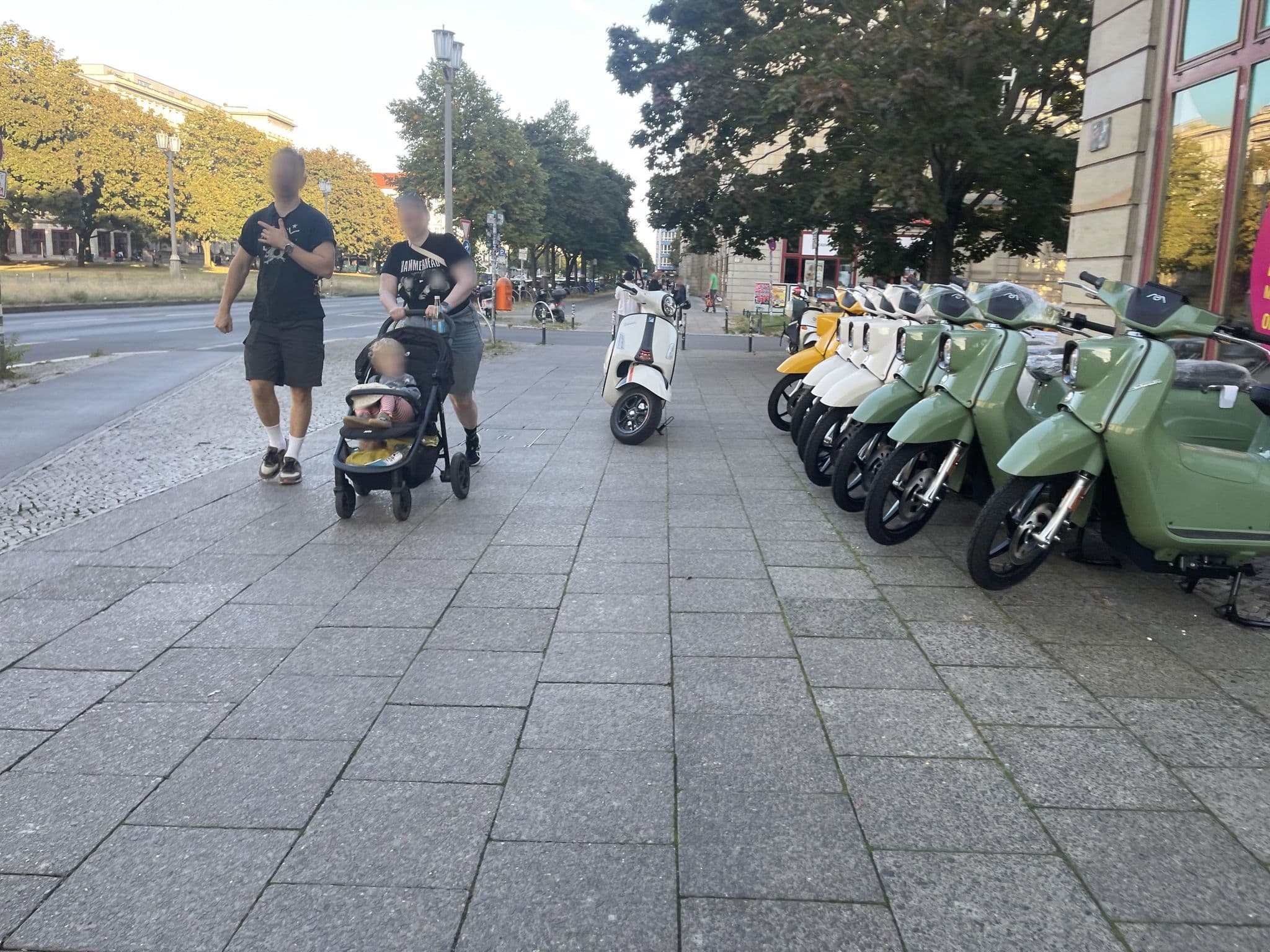 Street view near Cityflair Hostel, Friedrichshain — © tiger65 (CC BY-SA · Mapillary)