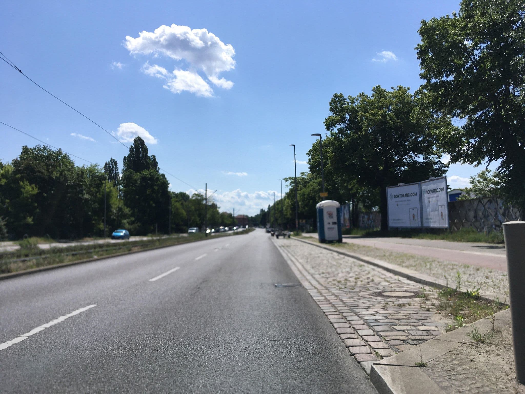 Street view near Traveller's Hostel, Rummelsburg — © carlheinz (CC BY-SA · Mapillary)
