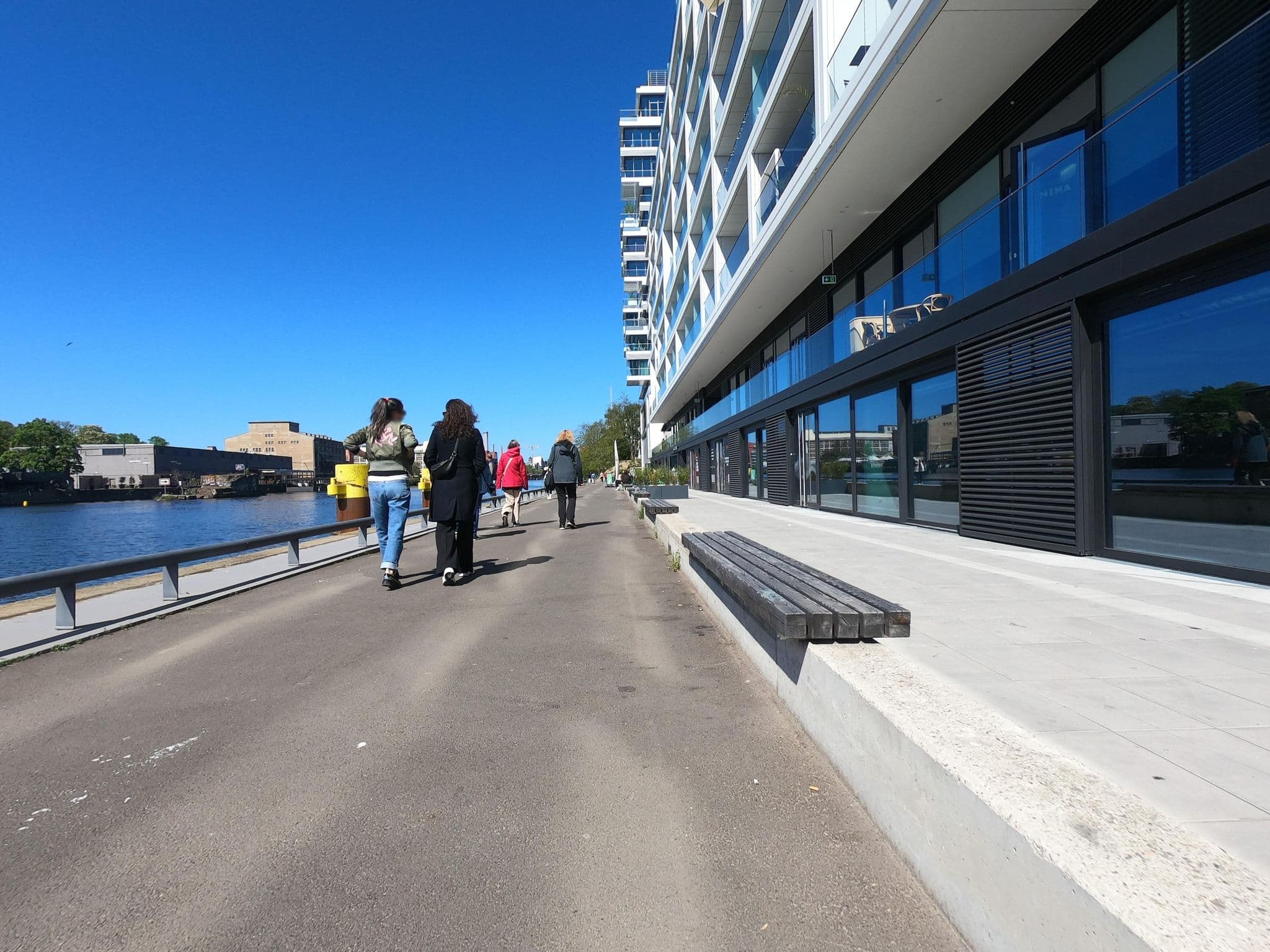 Street view near Locke At East Side Gallery Gym, Treptow — © carlheinz (CC BY-SA · Mapillary)