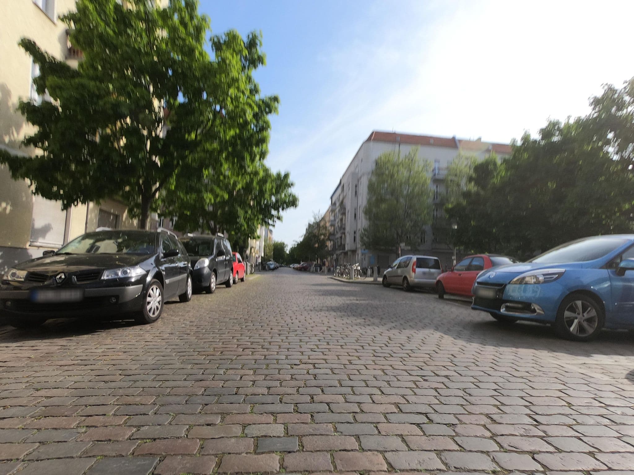 Street view near Hostel am Friedrichshain, Prenzlauer Berg — © carlheinz (CC BY-SA · Mapillary)