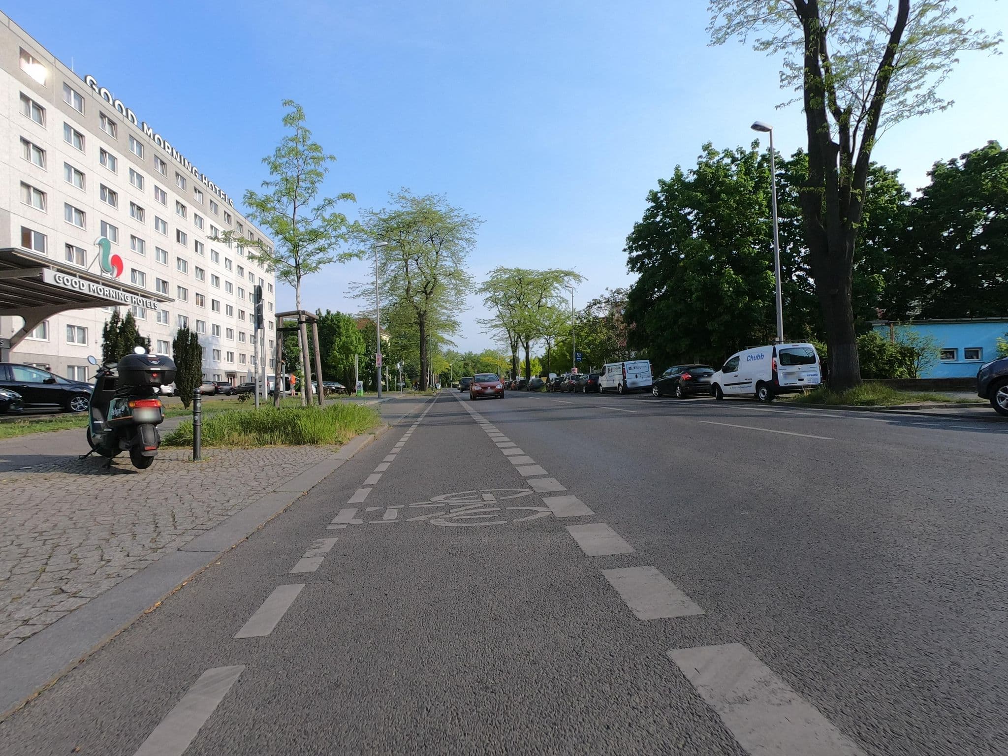 Street view near Tryp by Wyndham Berlin City East, Fennpfuhl — © carlheinz (CC BY-SA · Mapillary)