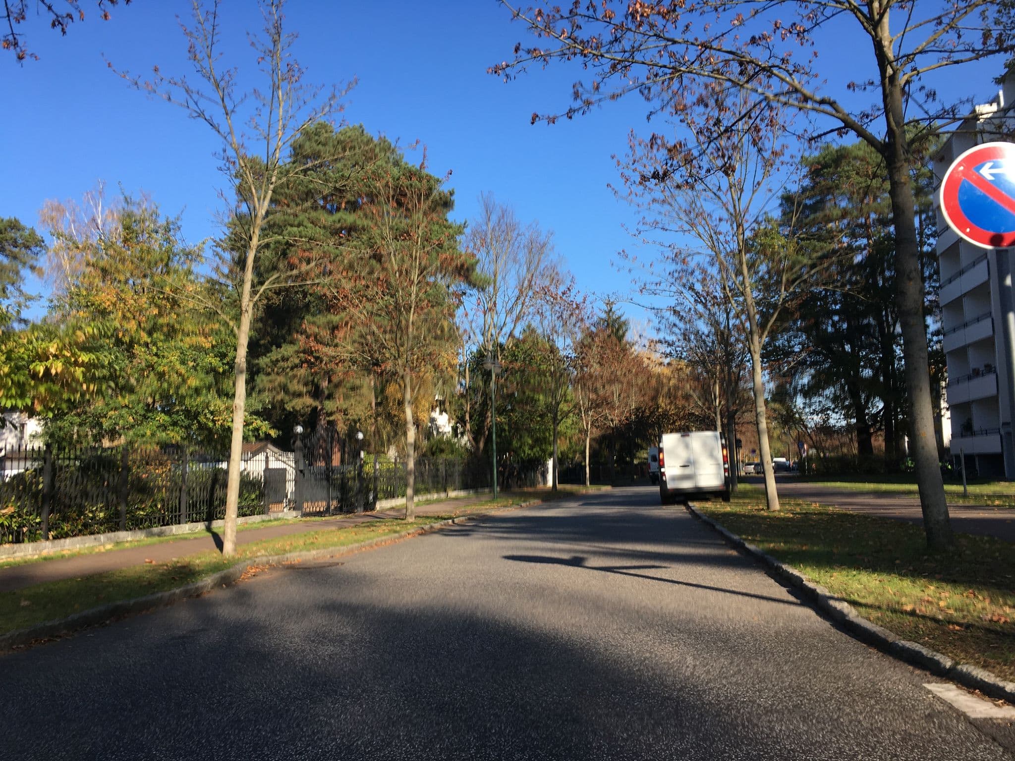 Street view near Palais am See, Bad Saarow — © carlheinz (CC BY-SA · Mapillary)
