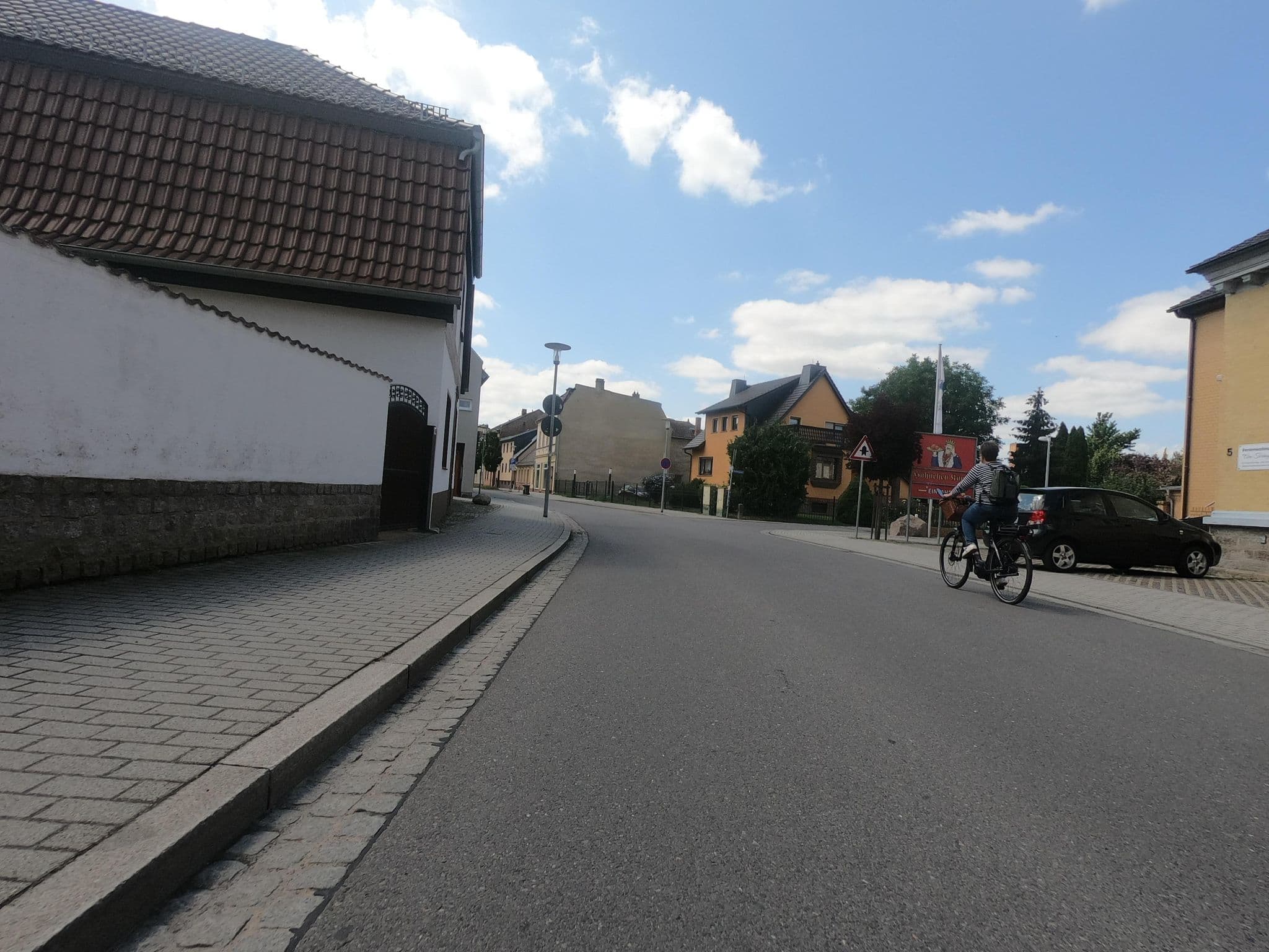 Street view near Ferienwohnung am Torbogen Nr.2, Lubnjow — © carlheinz (CC BY-SA · Mapillary)