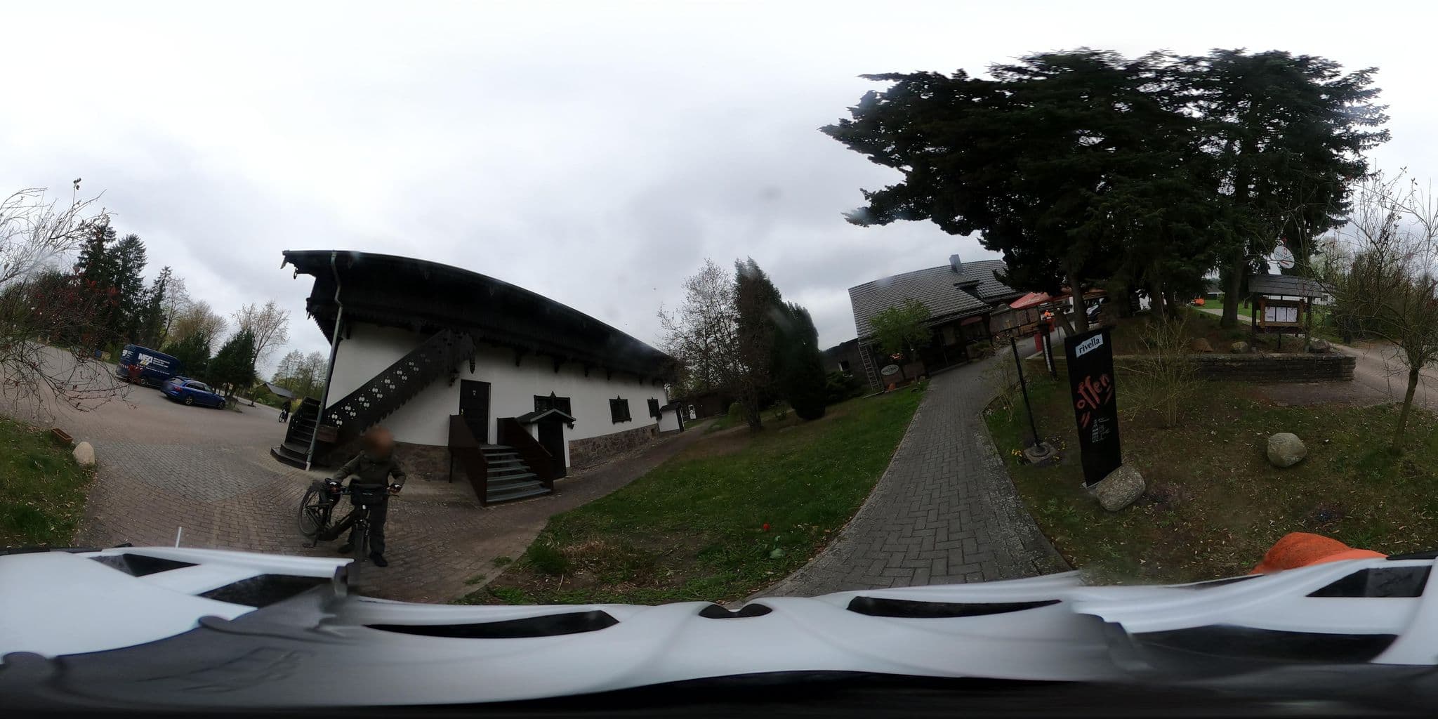 Street view near Schweizerhaus Falkenhagen, Briesen — © Oderradler (CC BY-SA · Mapillary)
