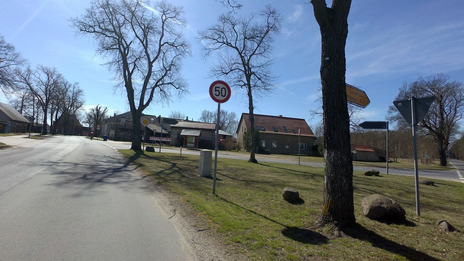 Street view near Ferienwohnung Töpchin, Teupitz — © moenk (CC BY-SA · Mapillary)
