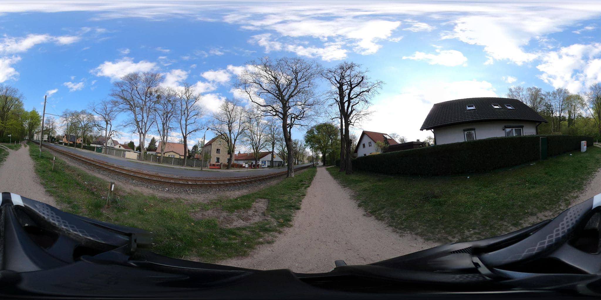 Street view near Hotel Süd - Restaurant - und Sauna, Strausberg — © stefanhrt (CC BY-SA · Mapillary)