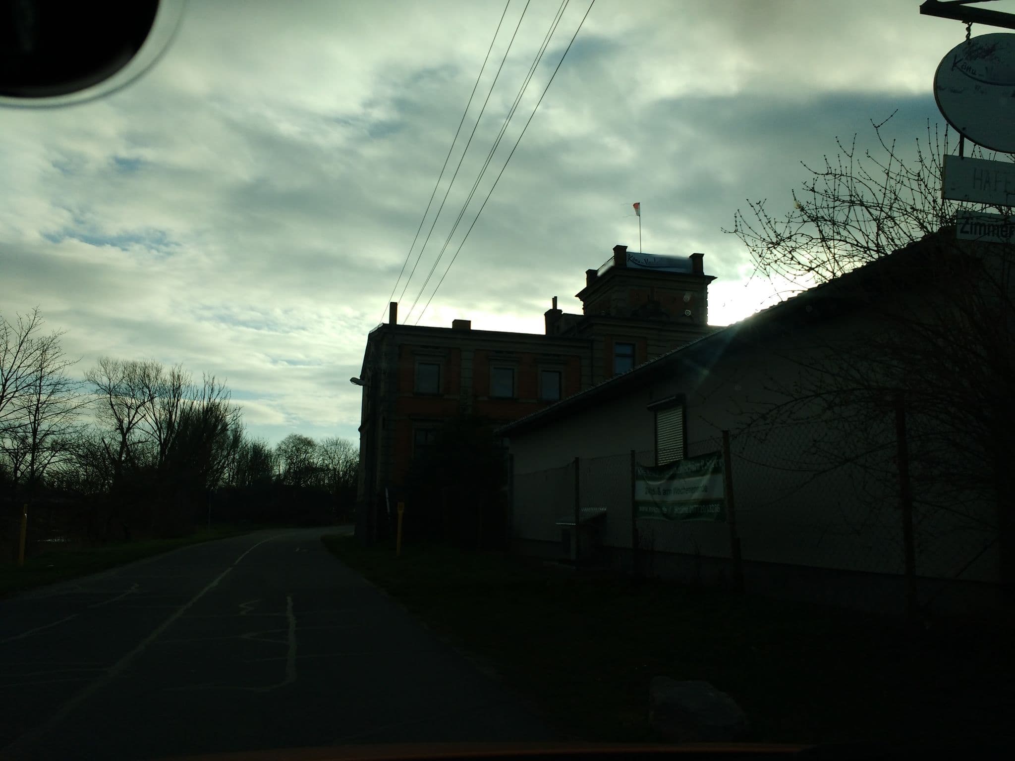 Street view near Kanuverleih Wriezen, Wriezen — © moenk (CC BY-SA · Mapillary)