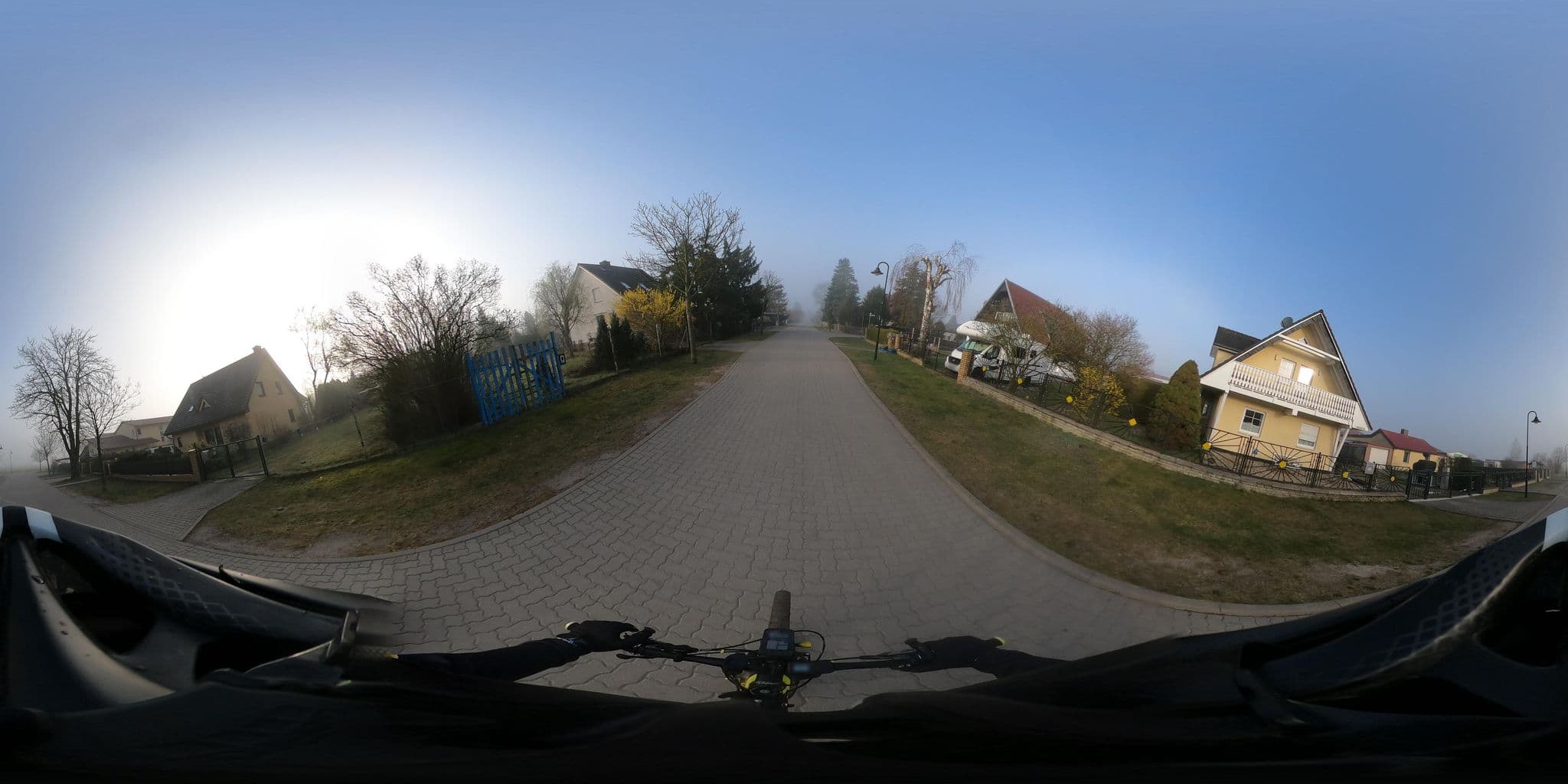 Street view near Pension Lindenstübchen, Buch — © stefanhrt (CC BY-SA · Mapillary)
