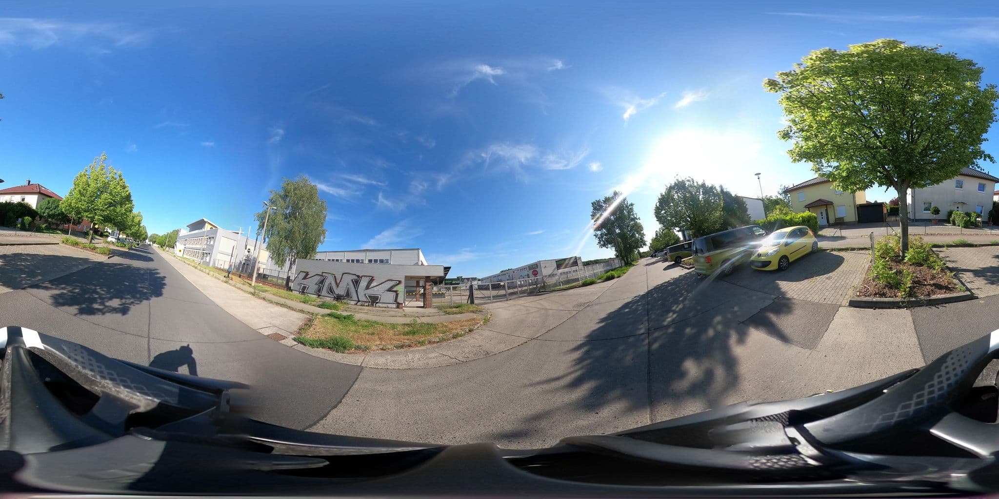 Street view near Hotel & Restaurant Zum Grünen Tor, Neuenhagen — © stefanhrt (CC BY-SA · Mapillary)