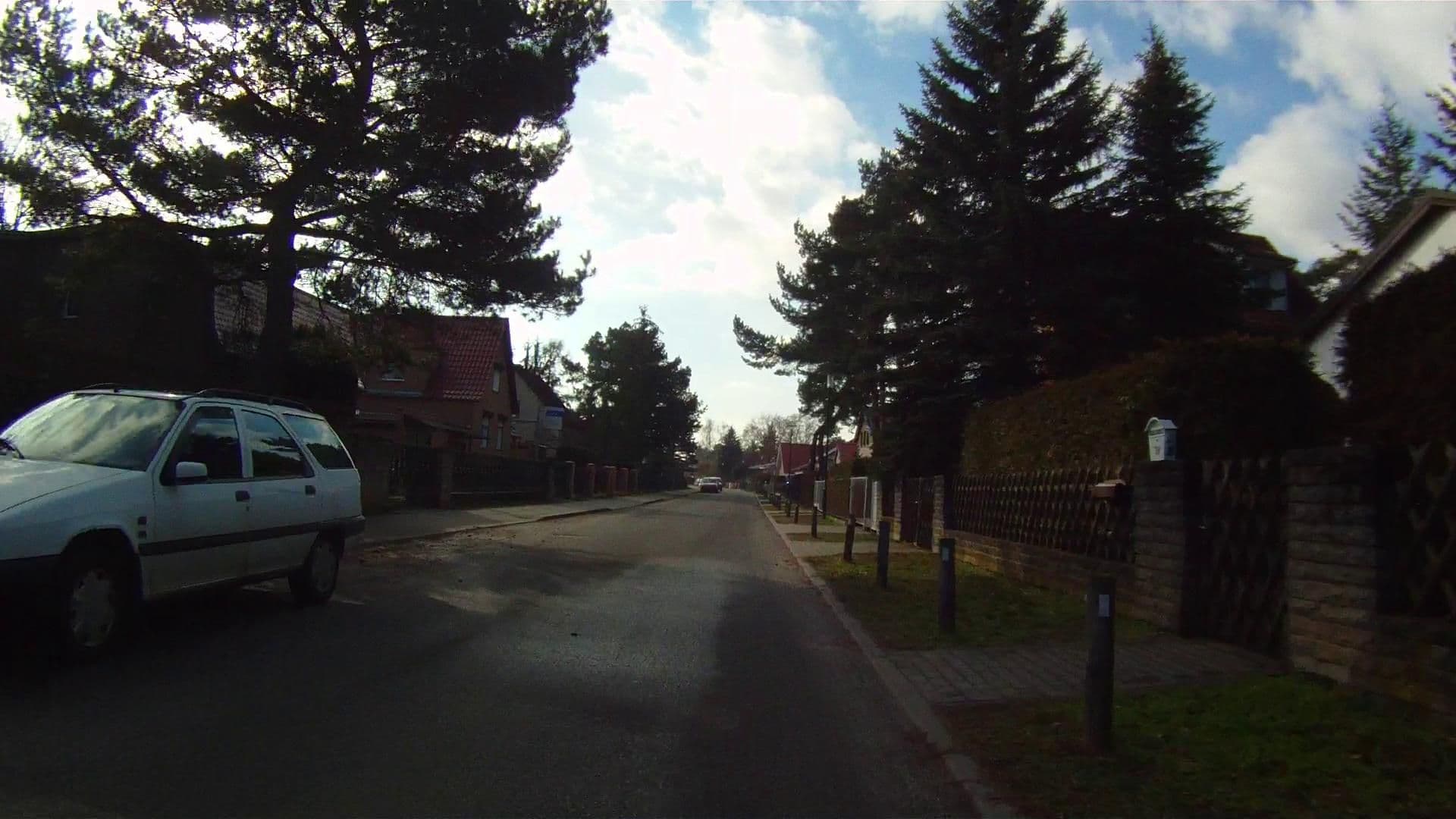 Street view near Ferienhaus Onikat, Mahlsdorf — © balgofil (CC BY-SA · Mapillary)