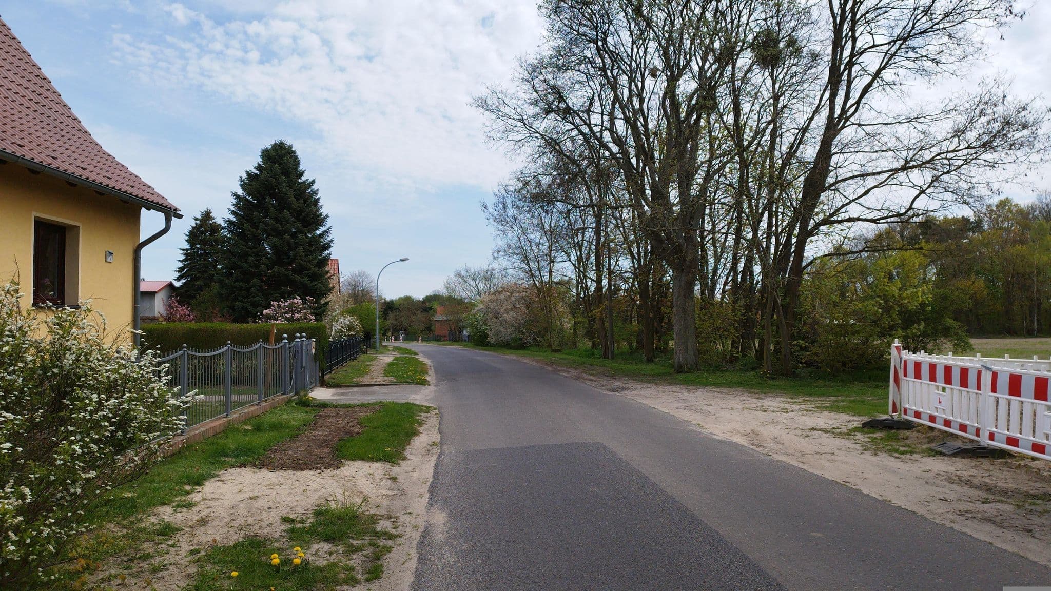 Street view near Bruncke Norbert Pension, Bad Freienwalde — © ber319 (CC BY-SA · Mapillary)