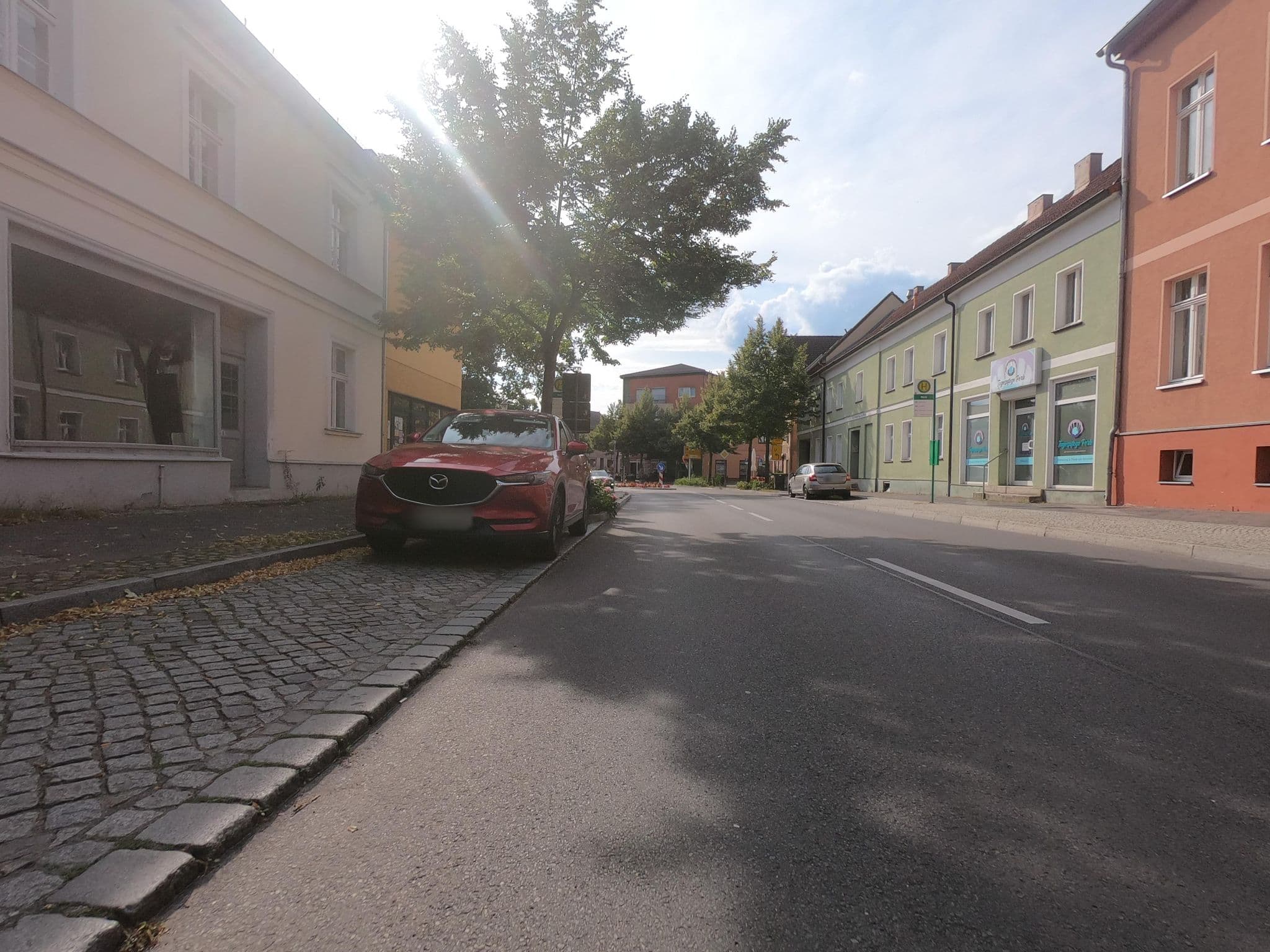 Street view near Ferienwohnung am Markt, Biesenthal — © carlheinz (CC BY-SA · Mapillary)