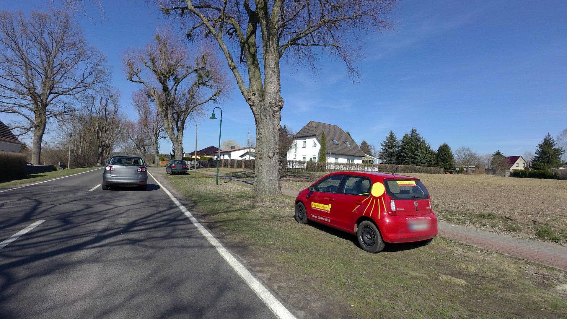 Street view near Landhotel Trampe, Eberswalde — © moenk (CC BY-SA · Mapillary)