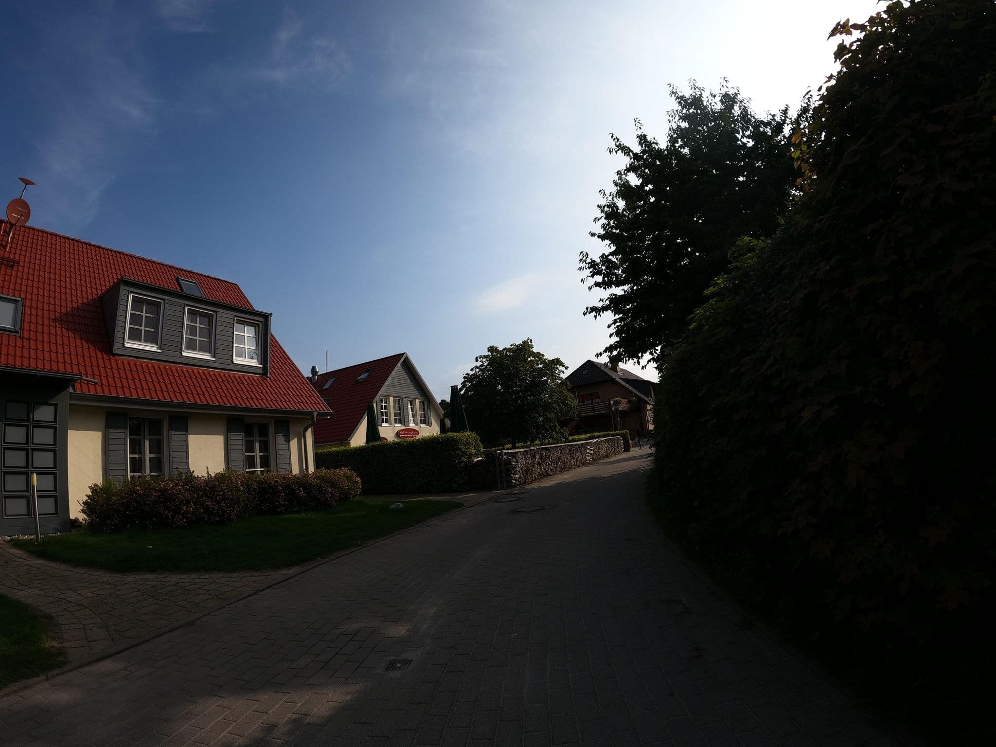 Street view near Hotel Fleesensee Hof, Malchow — © strubbl (CC BY-SA · Mapillary)
